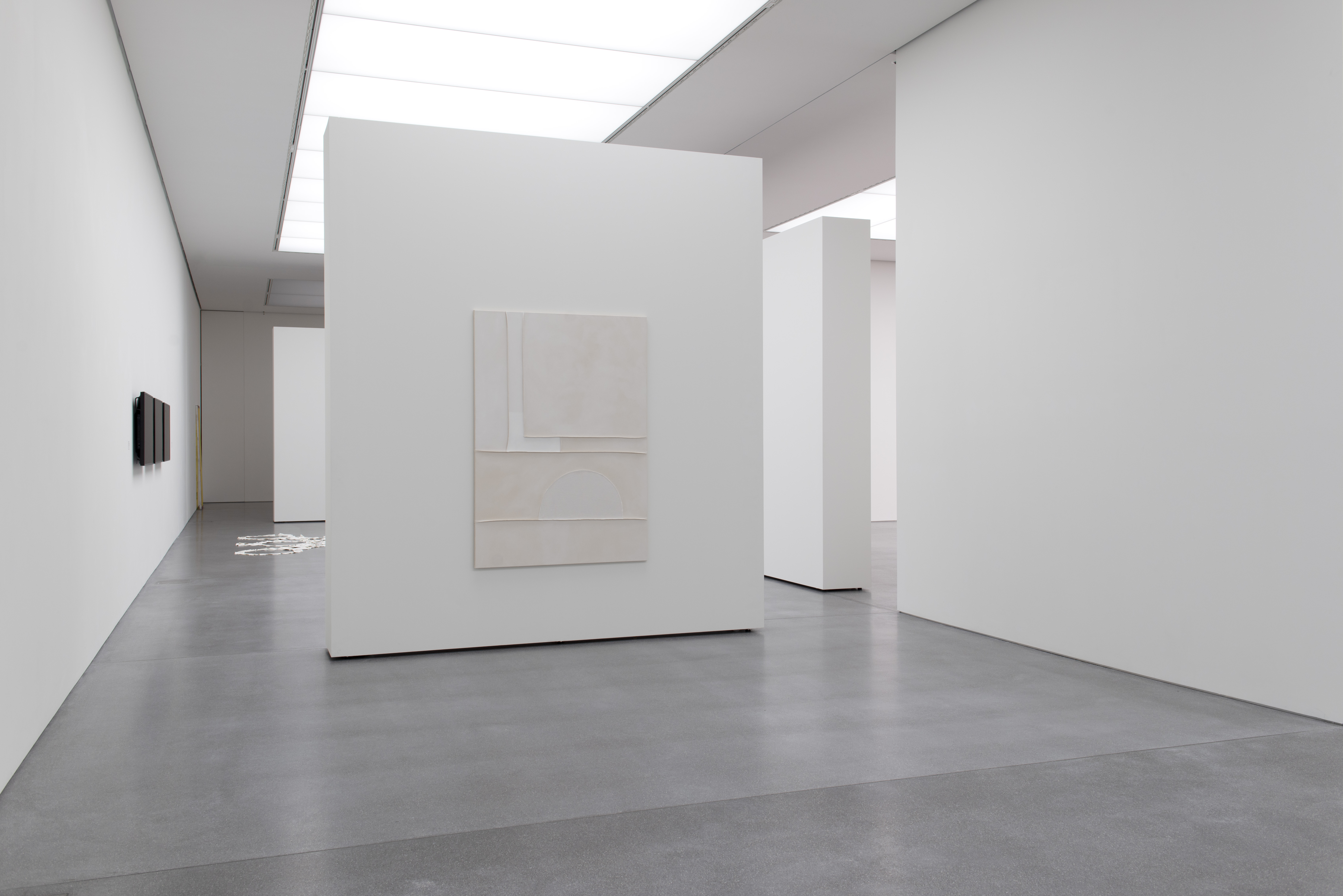 Die Kuh gibt Milch, der Massstab misst und die Staubmaus flieht. Bündner Kunstmuseum, Chur, 2021