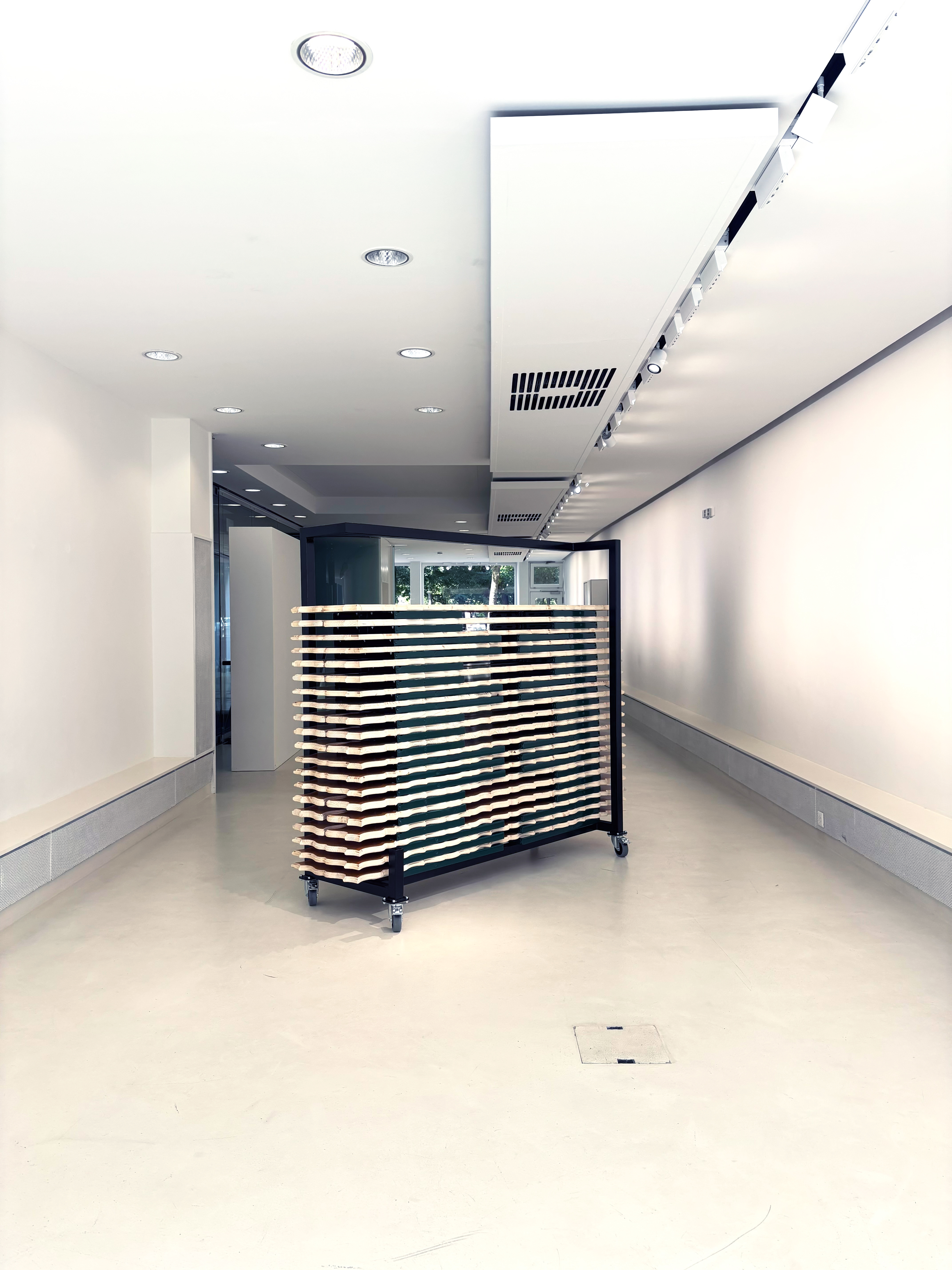 (c) Lukas Weithas & Galerie Durchgang (Zeltfest 1, 2025) - supported by RUKU1952 / Zingerle Group