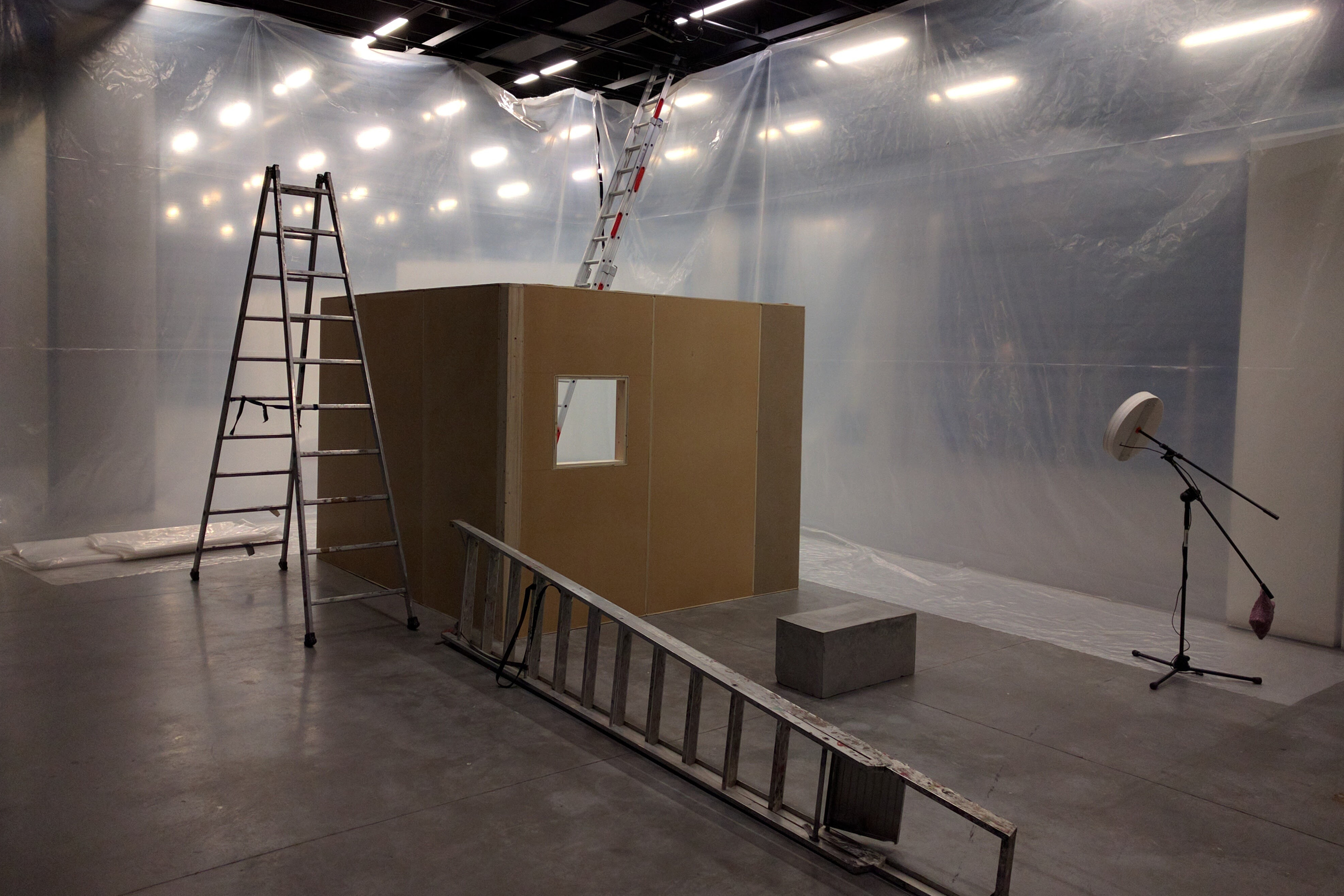 "The Green Room"group exhibition at De Zwarte Zaal, KASKIn the framework of TUMULTinGent#424.03—27.03.2016