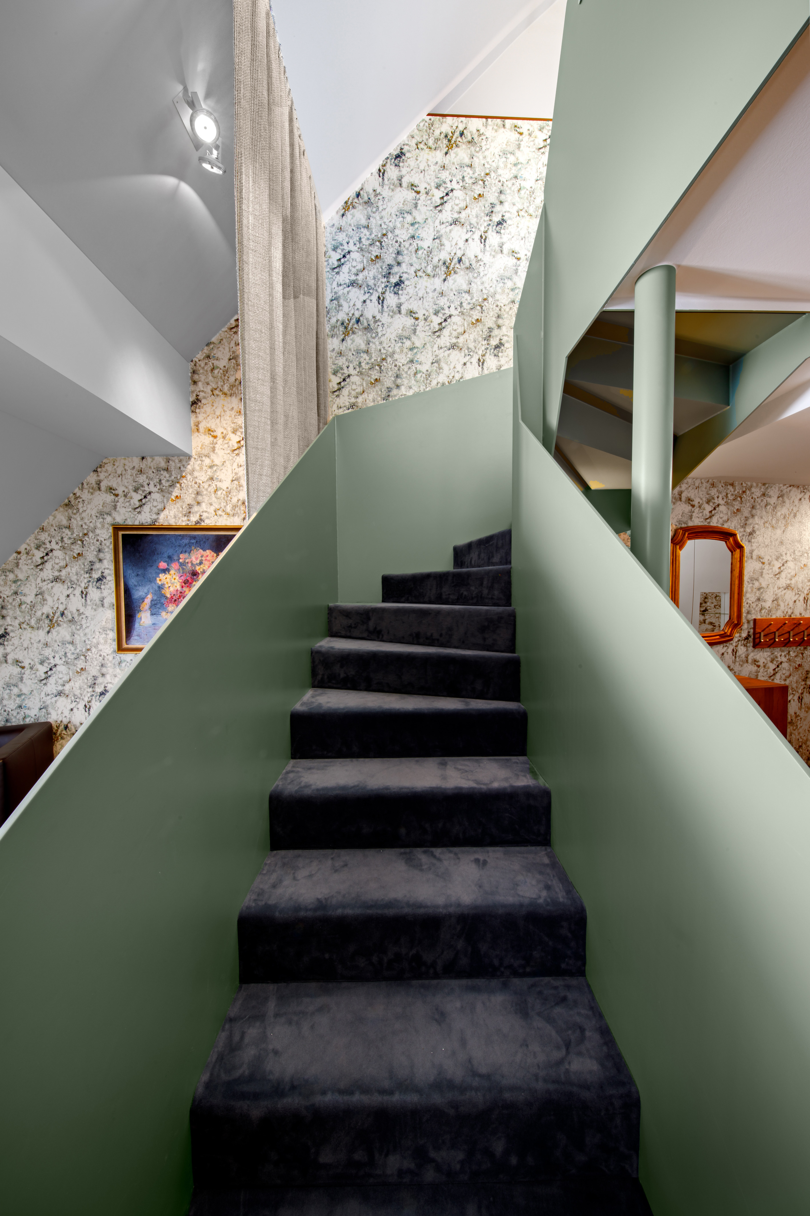 Neugestaltung Eingangsbereich Dachgeschosswohnung Haidhausen