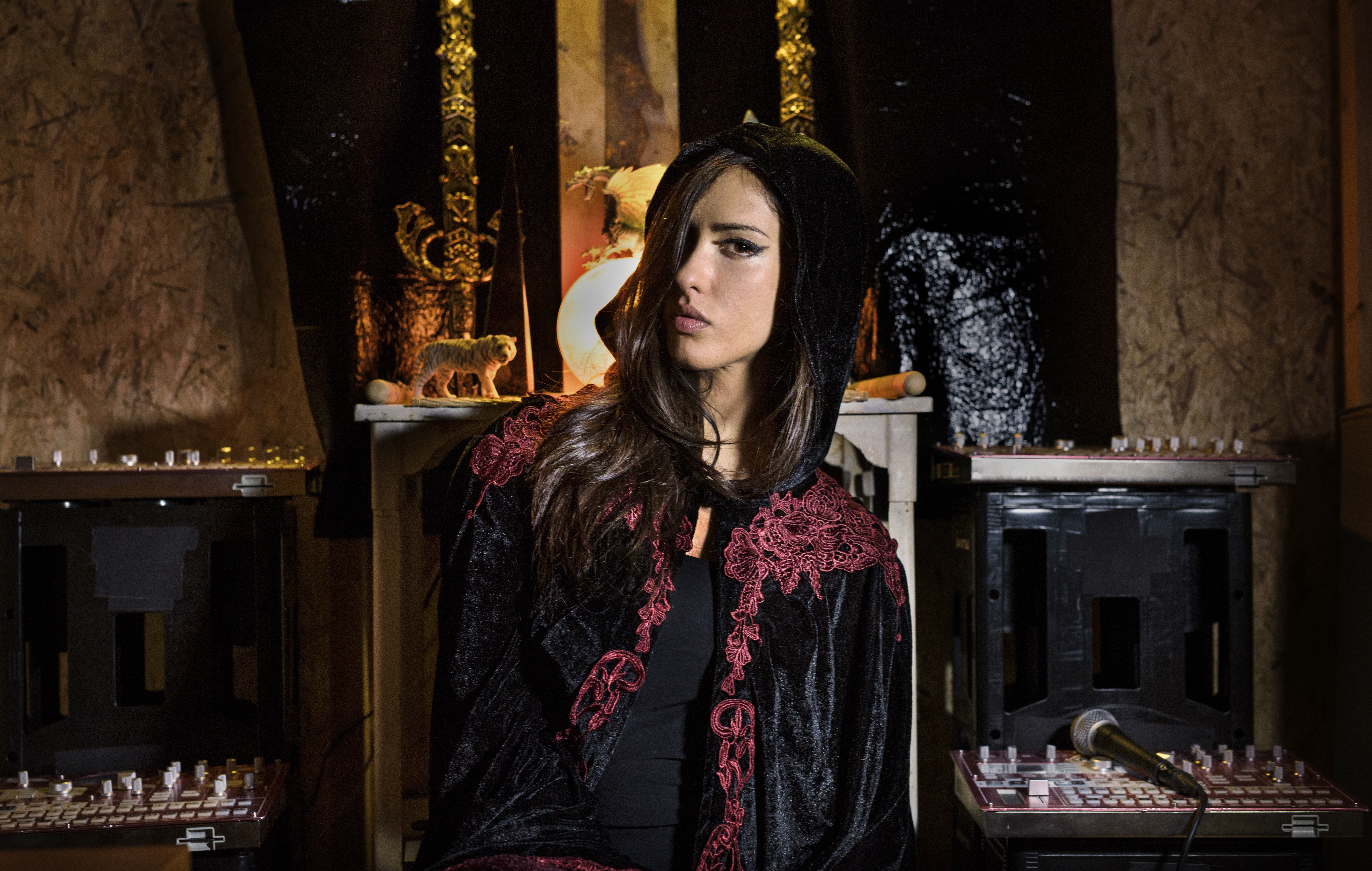 X0sar, Resident Advisor