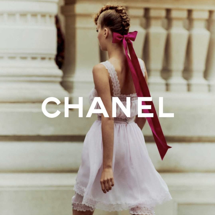 . CHANEL Couture