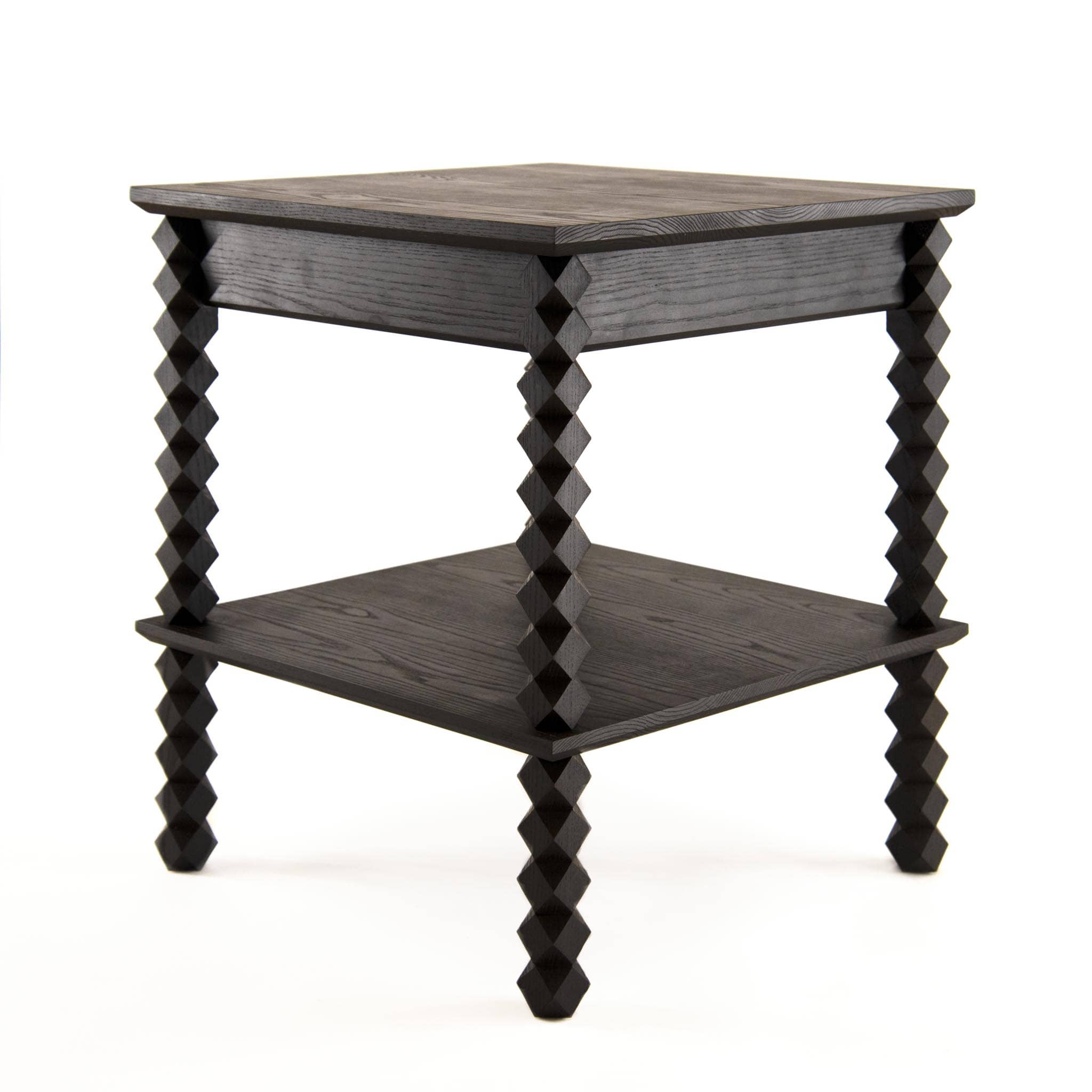 ︎︎︎ Side Table