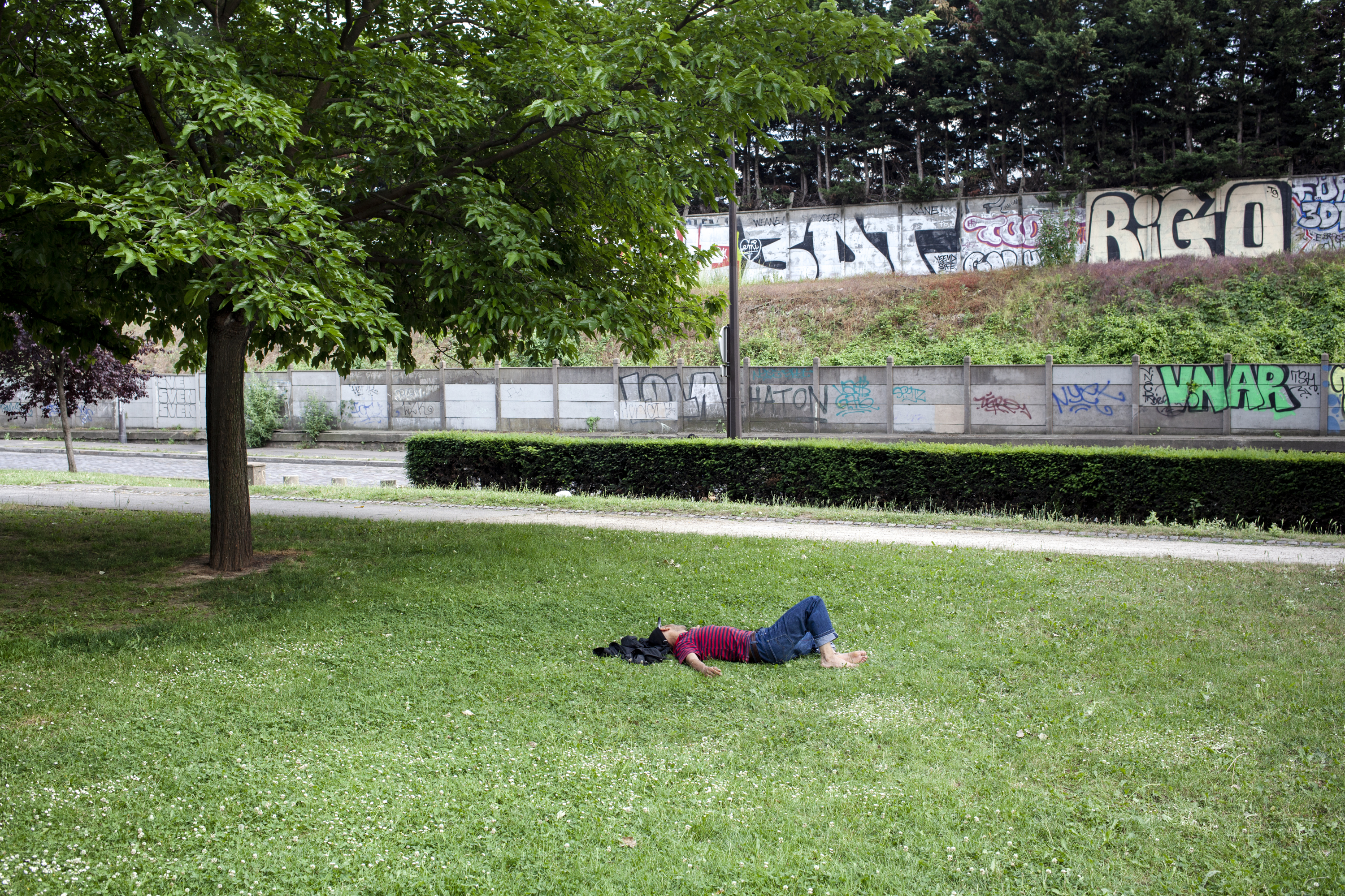 julien crégut - Place Auguste Baron - 75019 / Tentative d’épuisement d’un espace - ©juliencregut