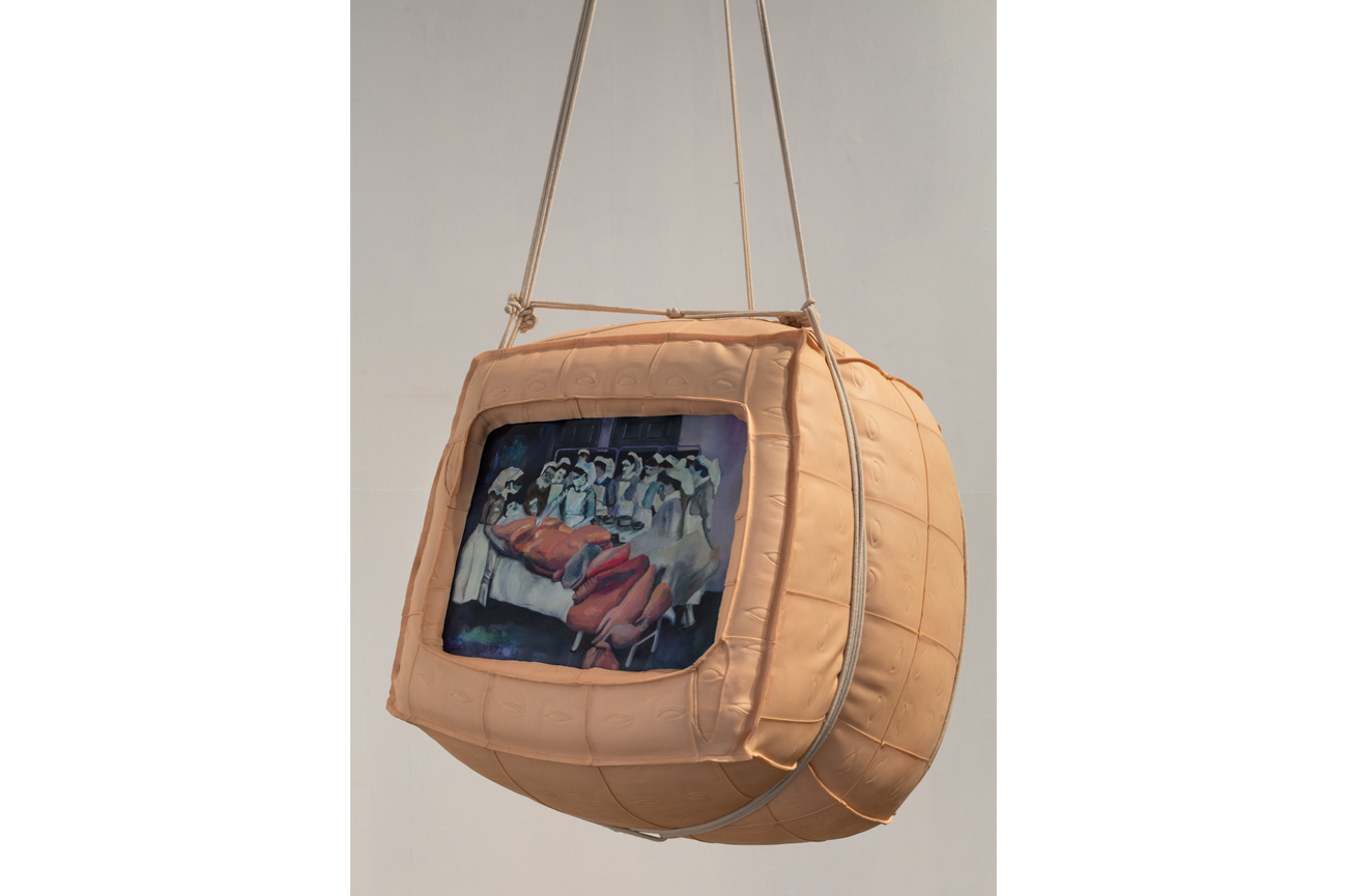 Mariana NajmanovichPantallas Blandas III, 2023Oil on canvas, silicone, nappa leather, braided cotton cord and thread72 x 68 x 68 cmPhoto © Felipe Ugalde