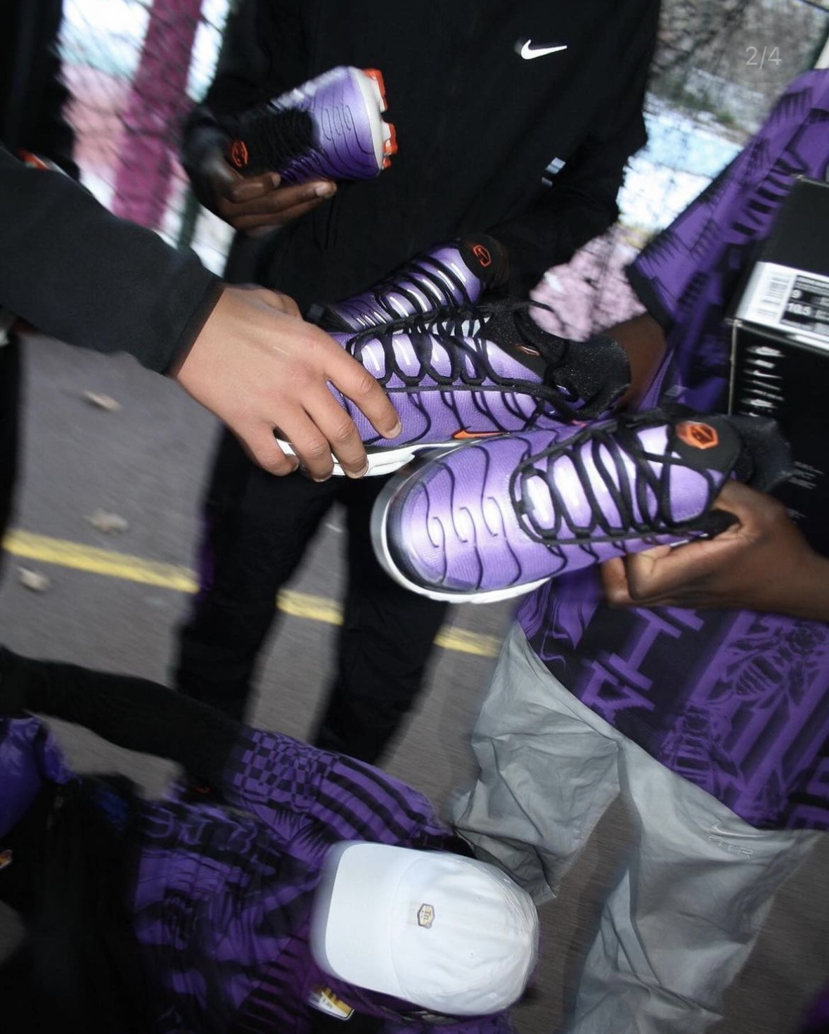 Scarf Jersey Art Direction. Graphics: Cathy Bishop, Emily Johnson