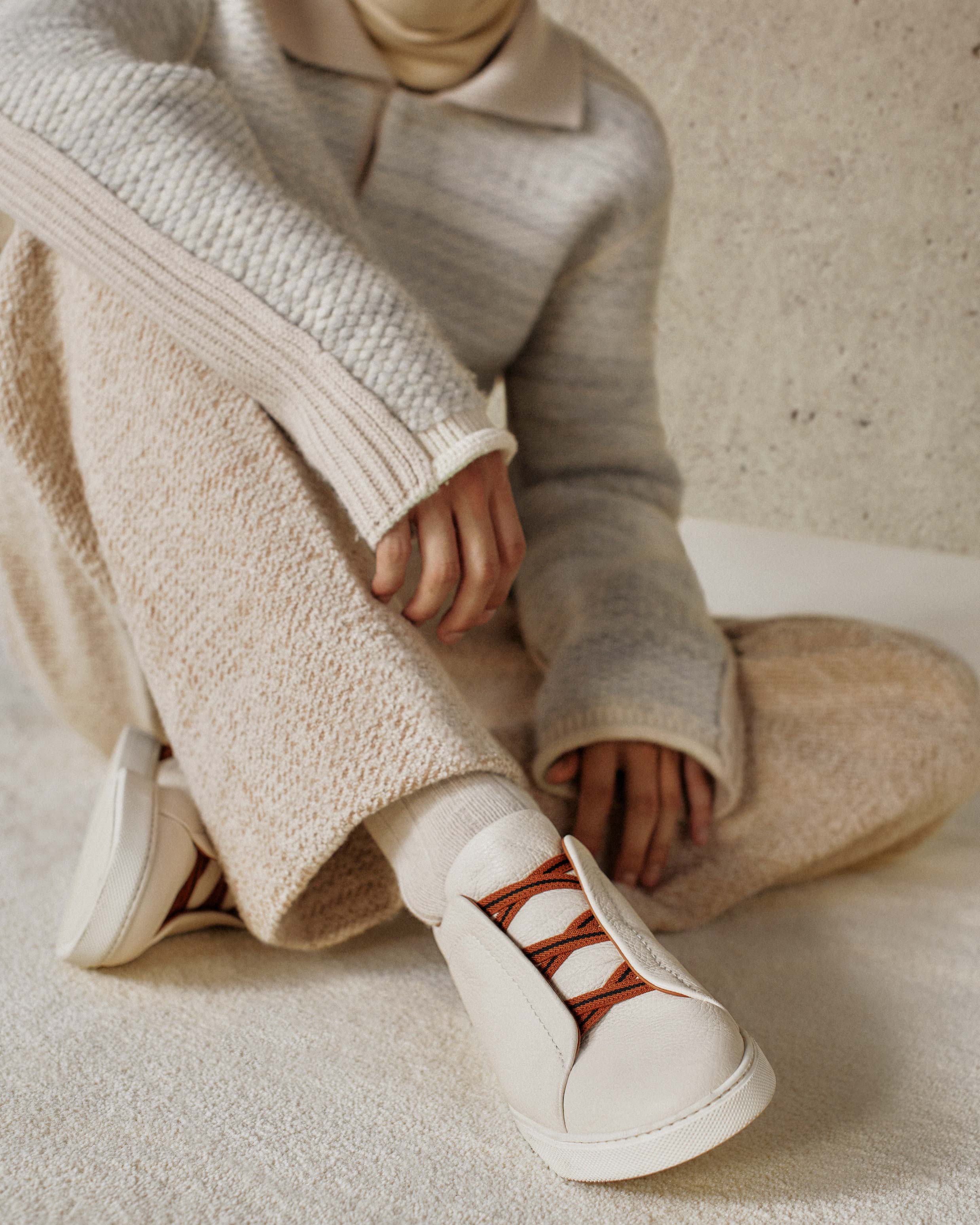 6/6Art direction, brand campaign, FW23Photography: Tanya & Zhenya Posternak