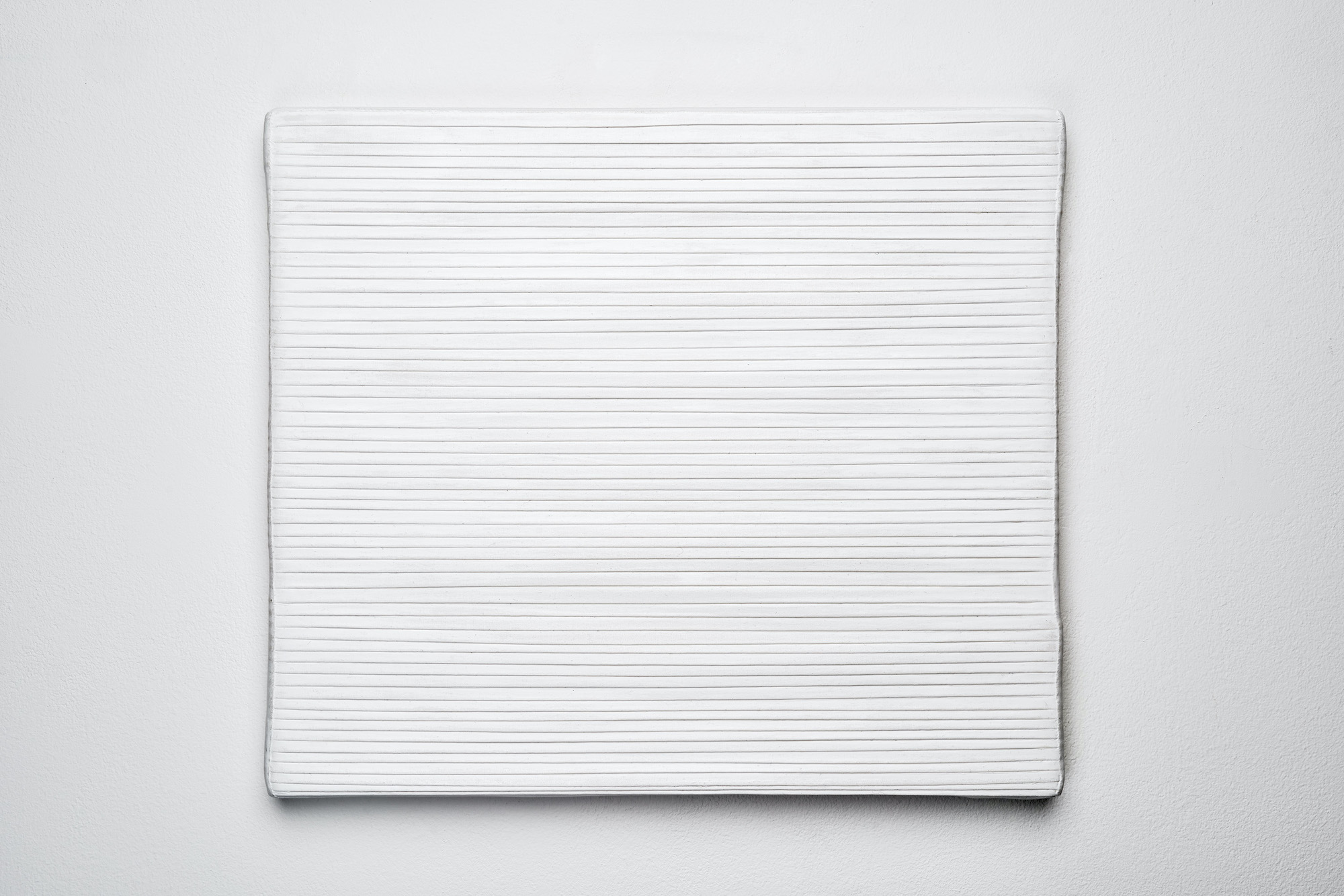  ’As Day Go By (White)’, 2025. Oil and wax on cloth mounted on canvas. 40 x 50 cm.