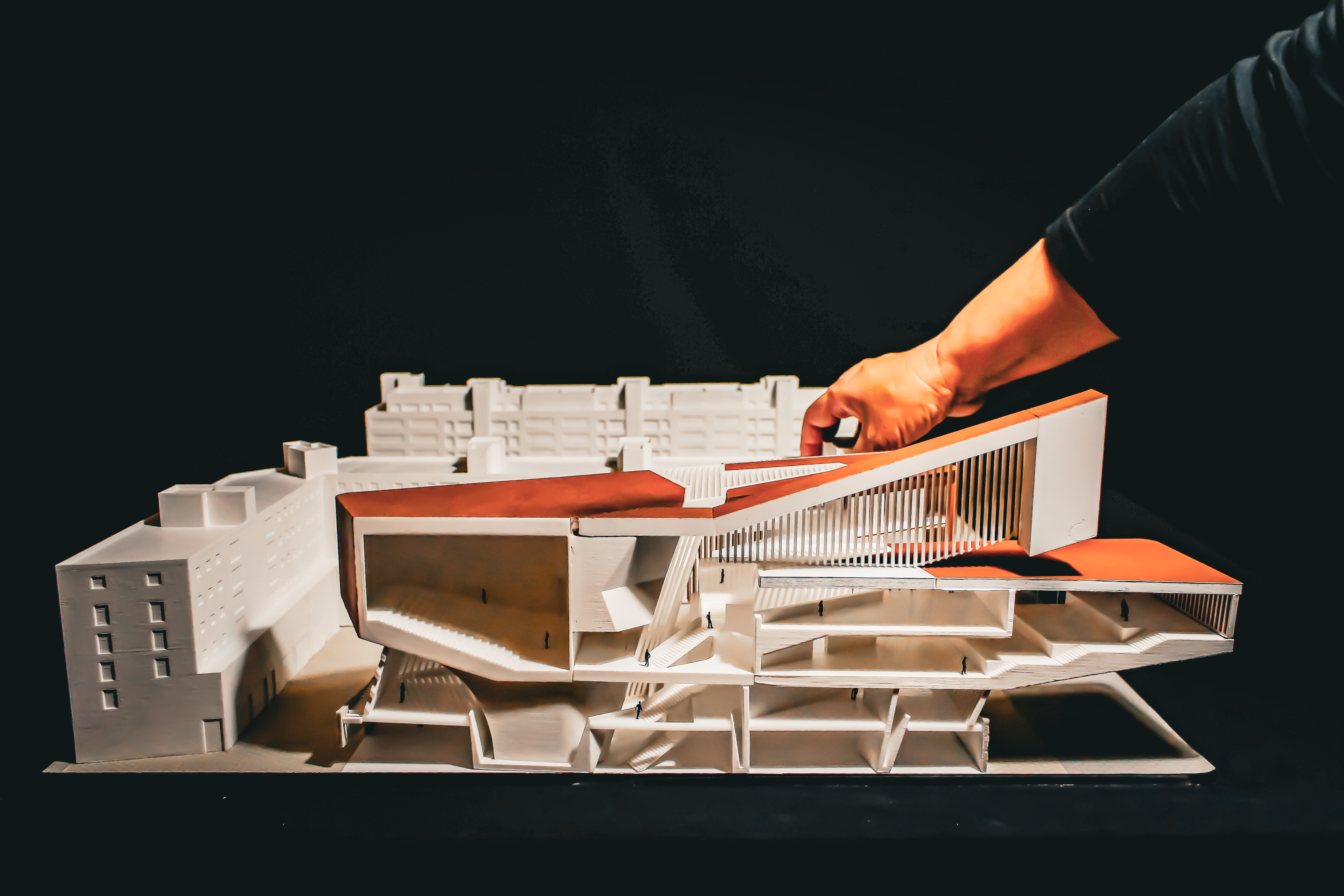 + POBLENOU PUBLIC LIBARY