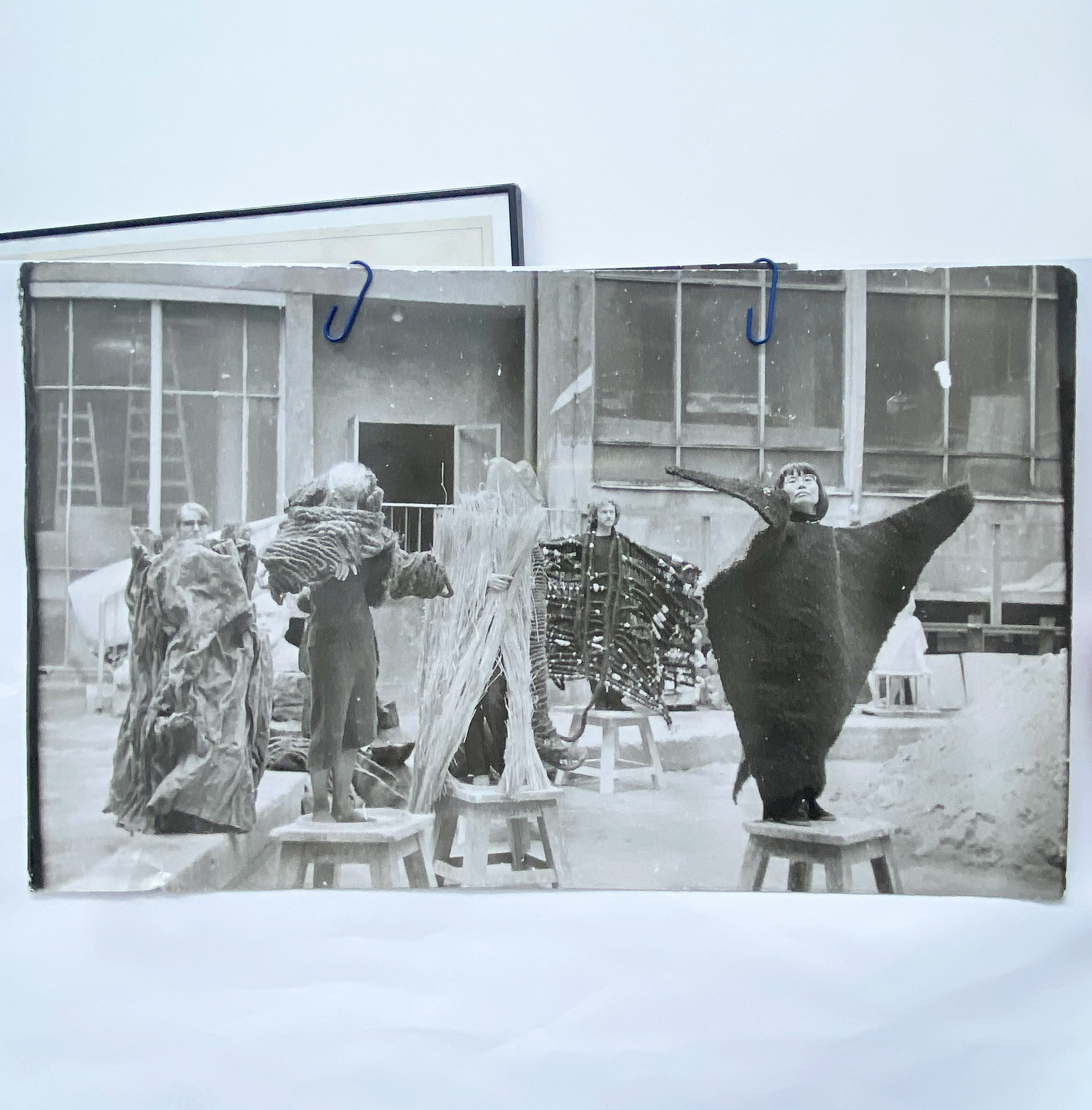 Anna Goebel's private photo archive of Abakanowicz's textile studio