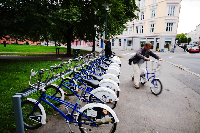 Clear channel cheap bike sharing