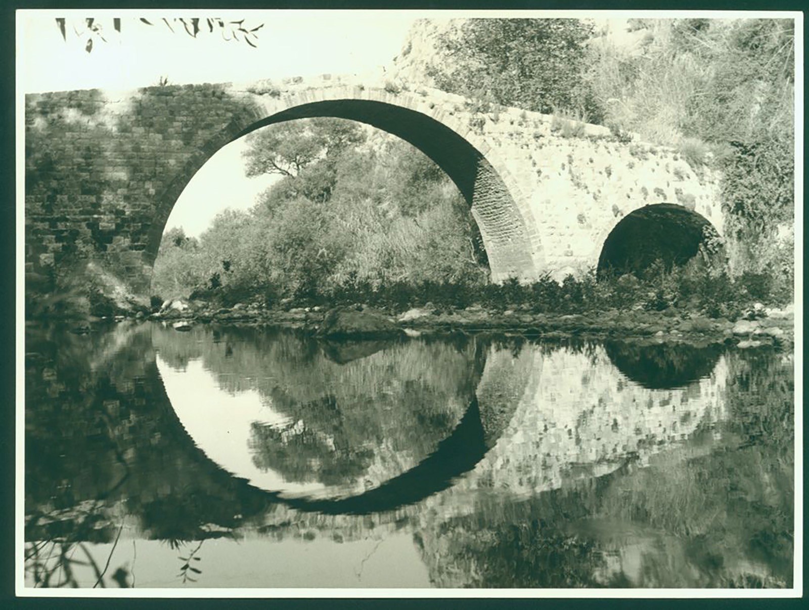 Manoug ALÉMINA Nahr el Kalb, circa 1950-60. © IMA