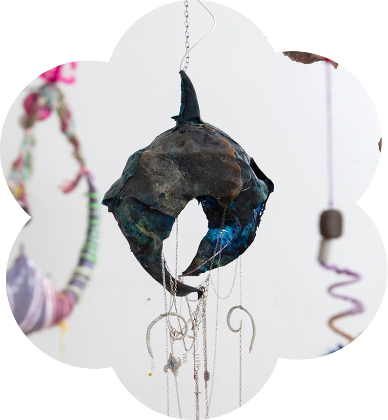 𝓦𝓪𝓴𝓮 𝓤𝓹 𝓦𝓲𝓽𝓱 𝓜𝓮, 𝓘𝓽 𝓖𝓮𝓽𝓼 𝓛𝓸𝓷𝓮𝓵𝔂 𝓦𝓱𝓲𝓵𝓮 𝓨𝓸𝓾’𝓻𝓮 𝓢𝓵𝓮𝓮𝓹𝓲𝓷𝓰