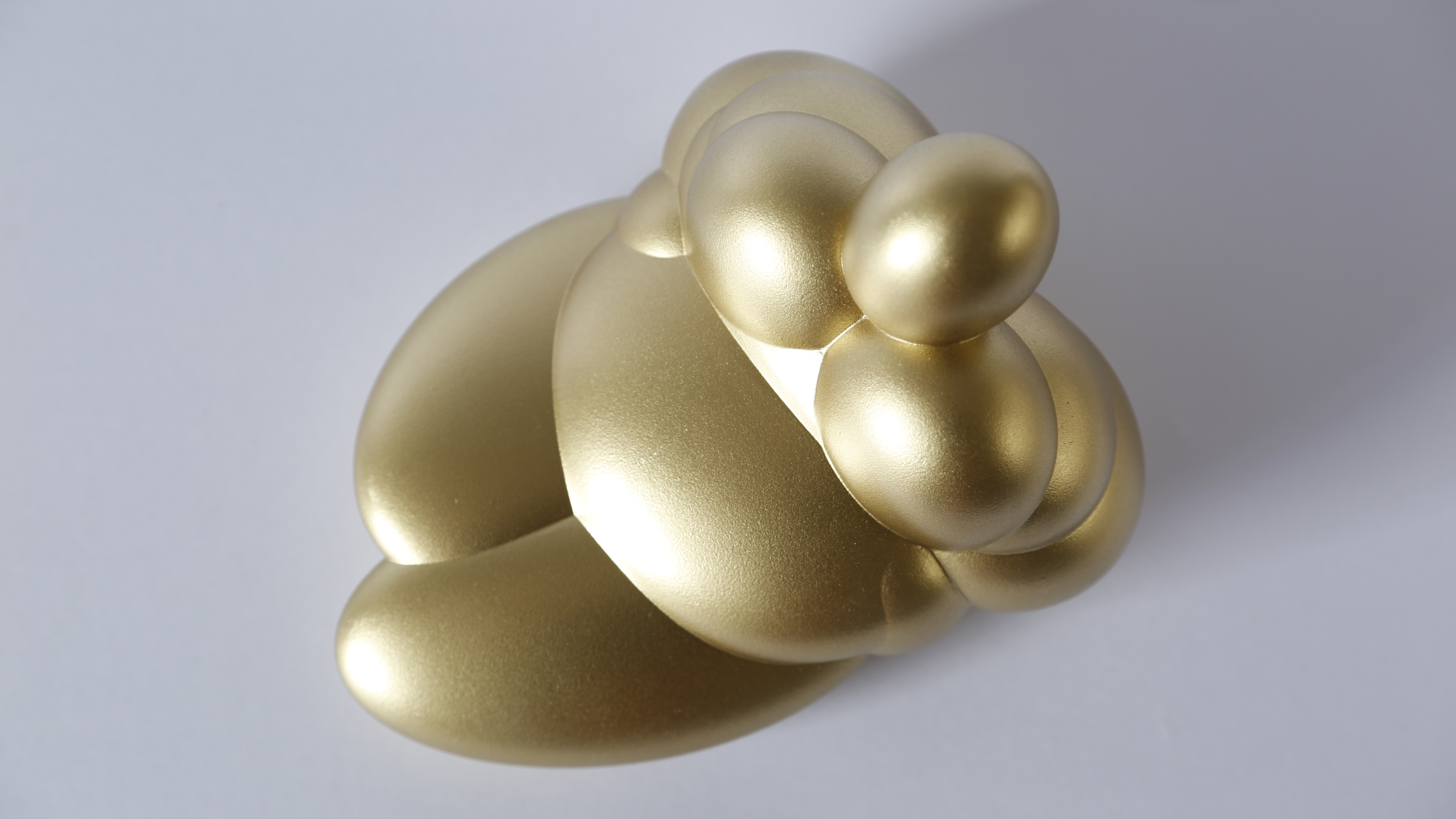 Goldendean, Vxnxs in Repose, 2020, Poly plastic, 300x132x155mm, edition of 30, R3200
