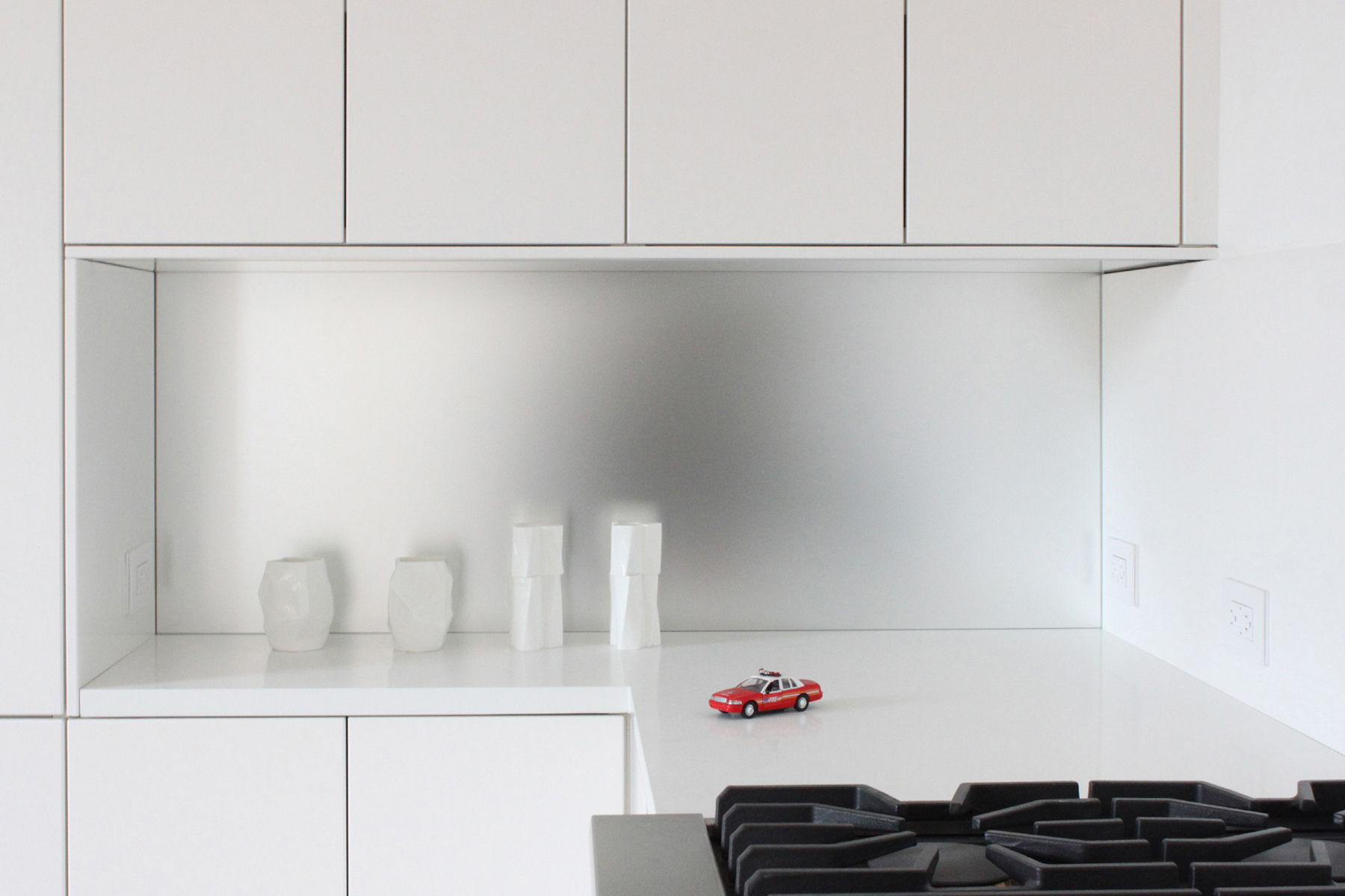 ● Kitchen detail / Fifth Ave Apartment / Davies Toews / Role: Project Manager / New York, NY (2016-18)