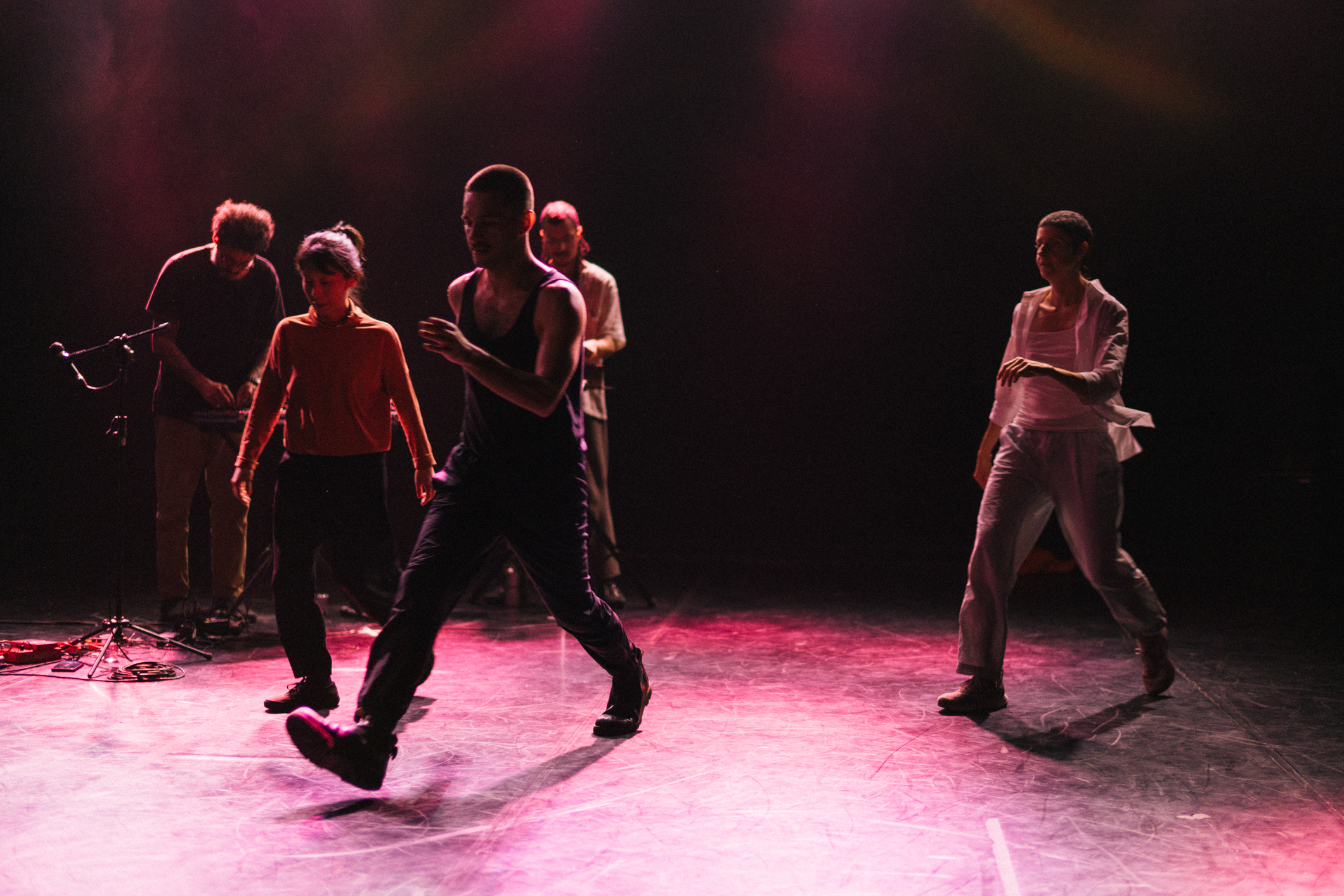 3° edição Material Bruto no CRD - foto: Mayra Azzi