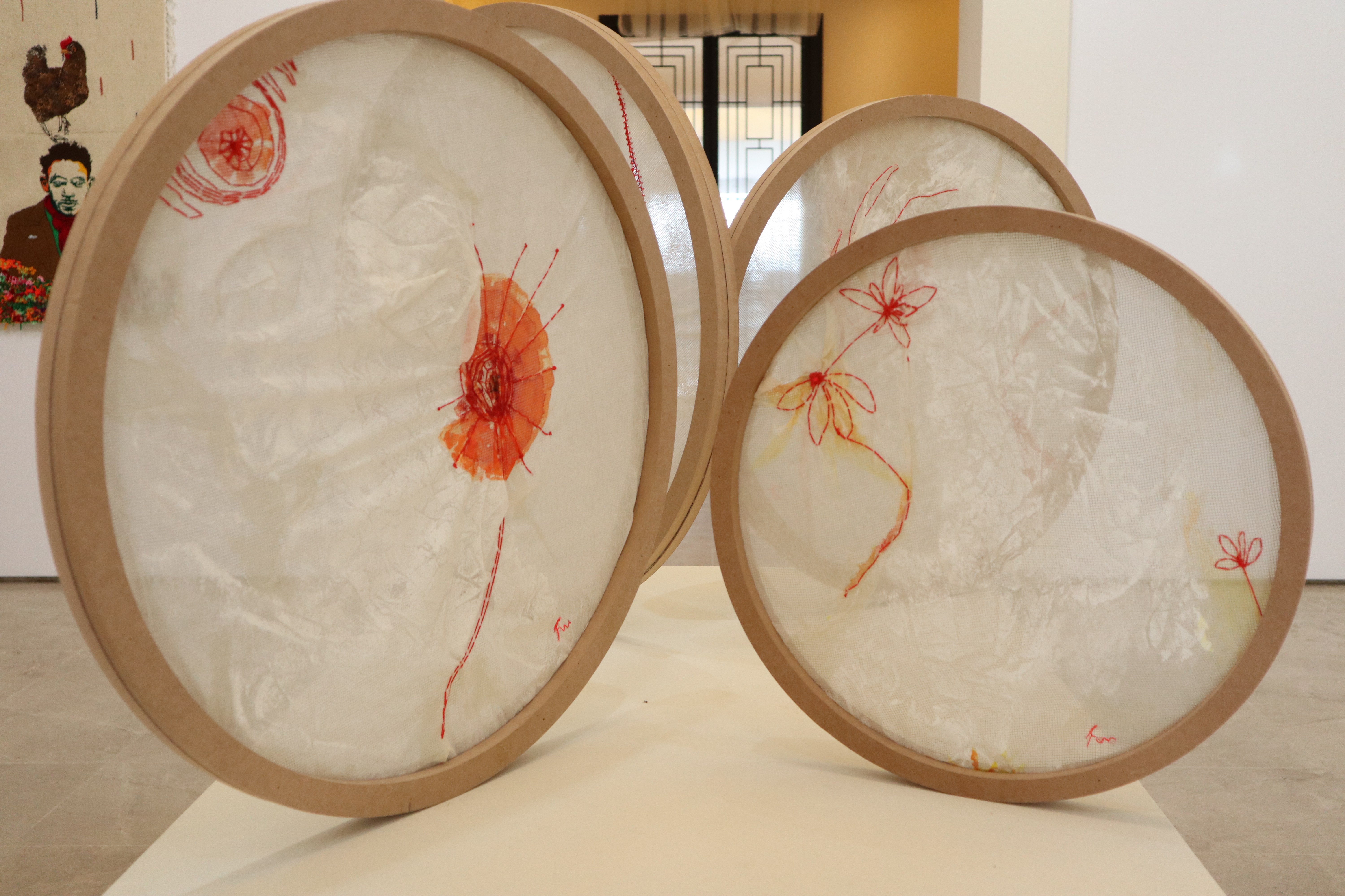 Fadoua Dagdoug, Histoires d'Elles, 65Φ/50Φ/75Φ, 2021