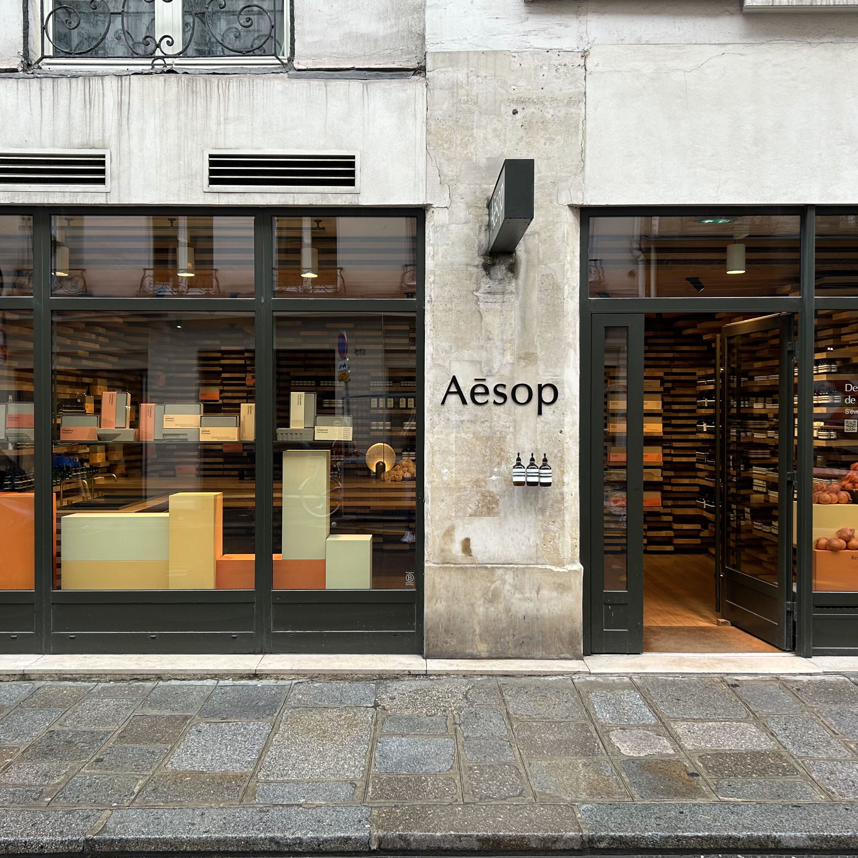 Aesop store styling - 2022