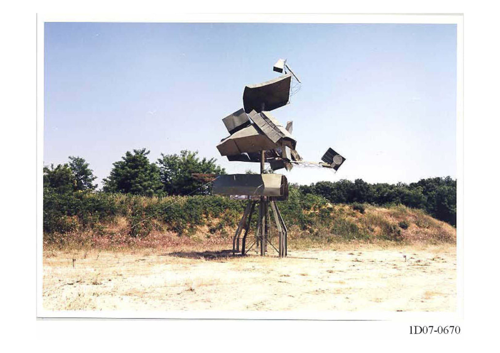 IT-04-81: Perisic. Photograph of a Model of the ‘Neva’ Missile System Document Type: Exhibit D000210 • Date: 24/02/2010 • By: Defence counsel