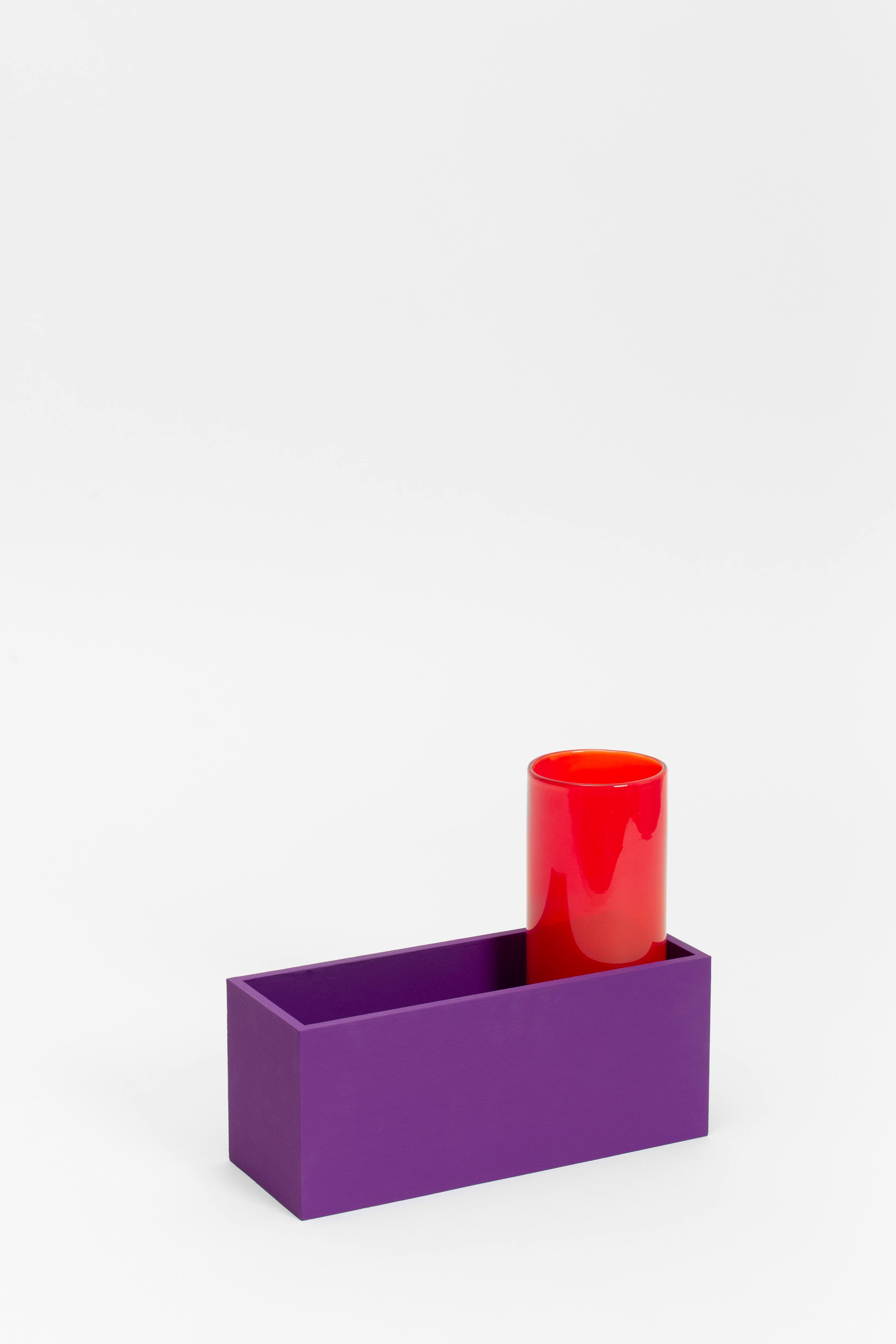 Dissonance 06, glass and MDF, 2021