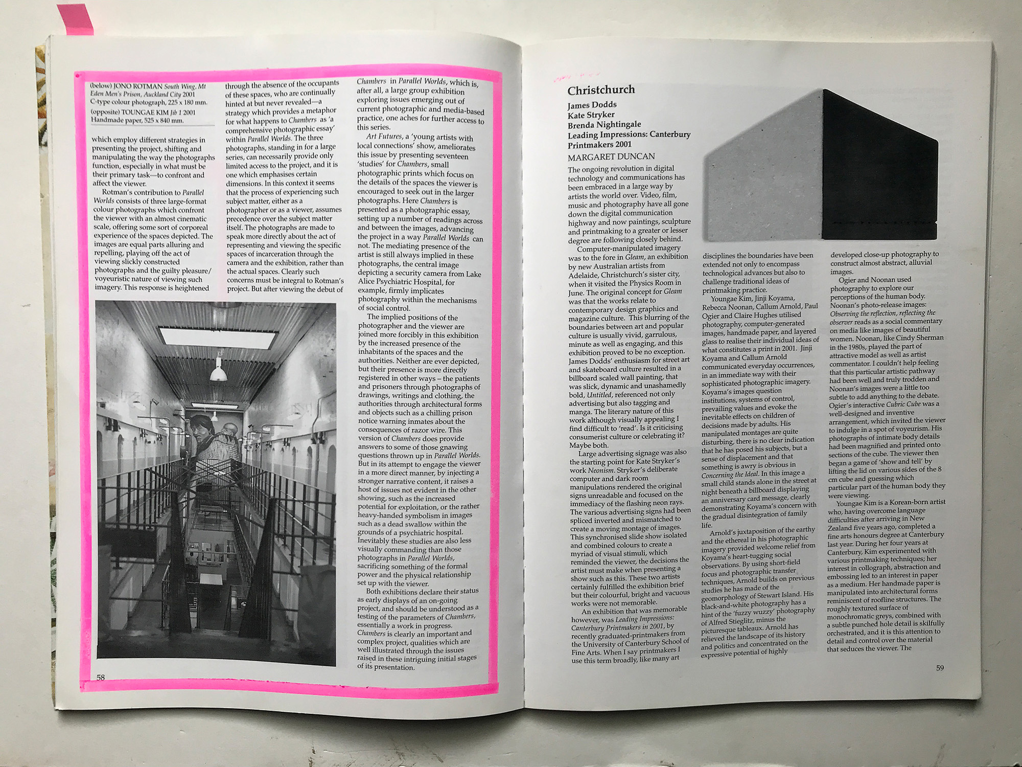 2/2Review, Art New Zealand #100, Spring 2001