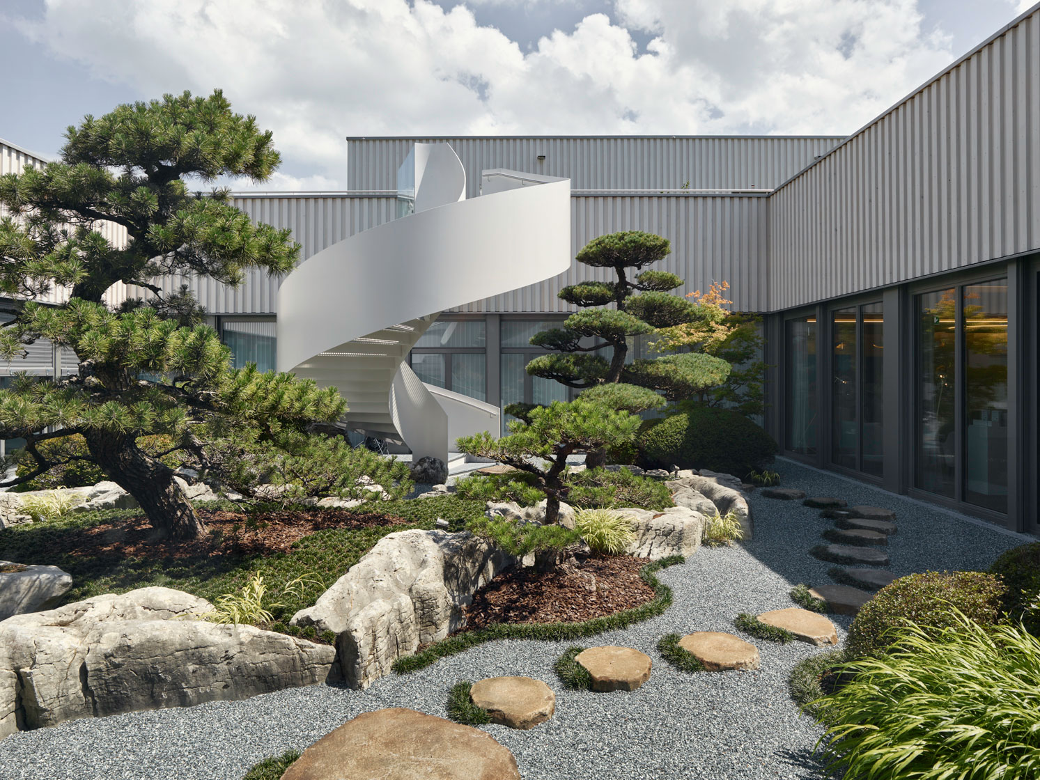 DAVIDE MACULLO ARCHITECTS - CHENOT PALACE - WEGGIS, SWITZERLAND