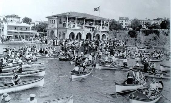 Figure 60 - Moda pier during Cabotage Day