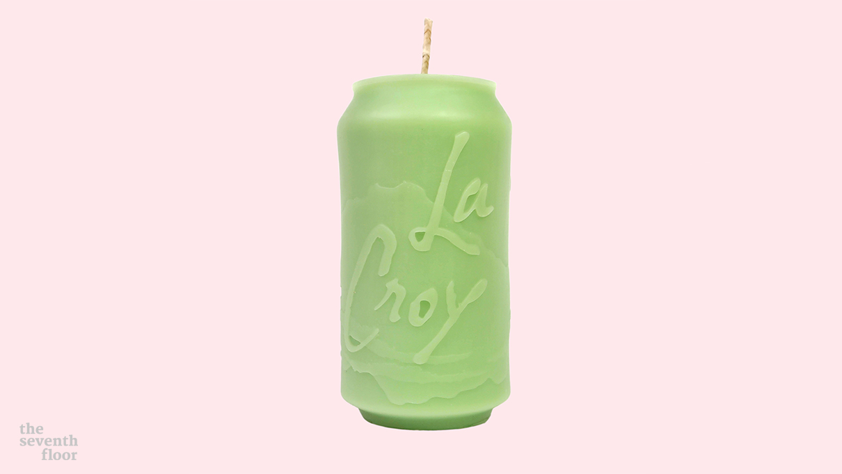 A playful candle inspired by a favorite soft drink. Designed for a vaporwave-nostalgia-oriented online retailer.