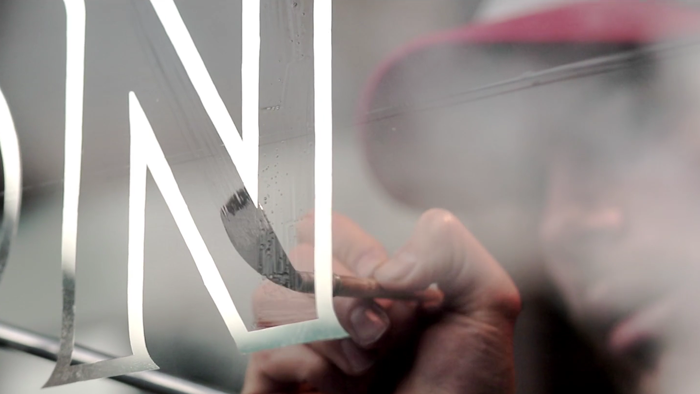 Miles Signs - Maxence Dedry 