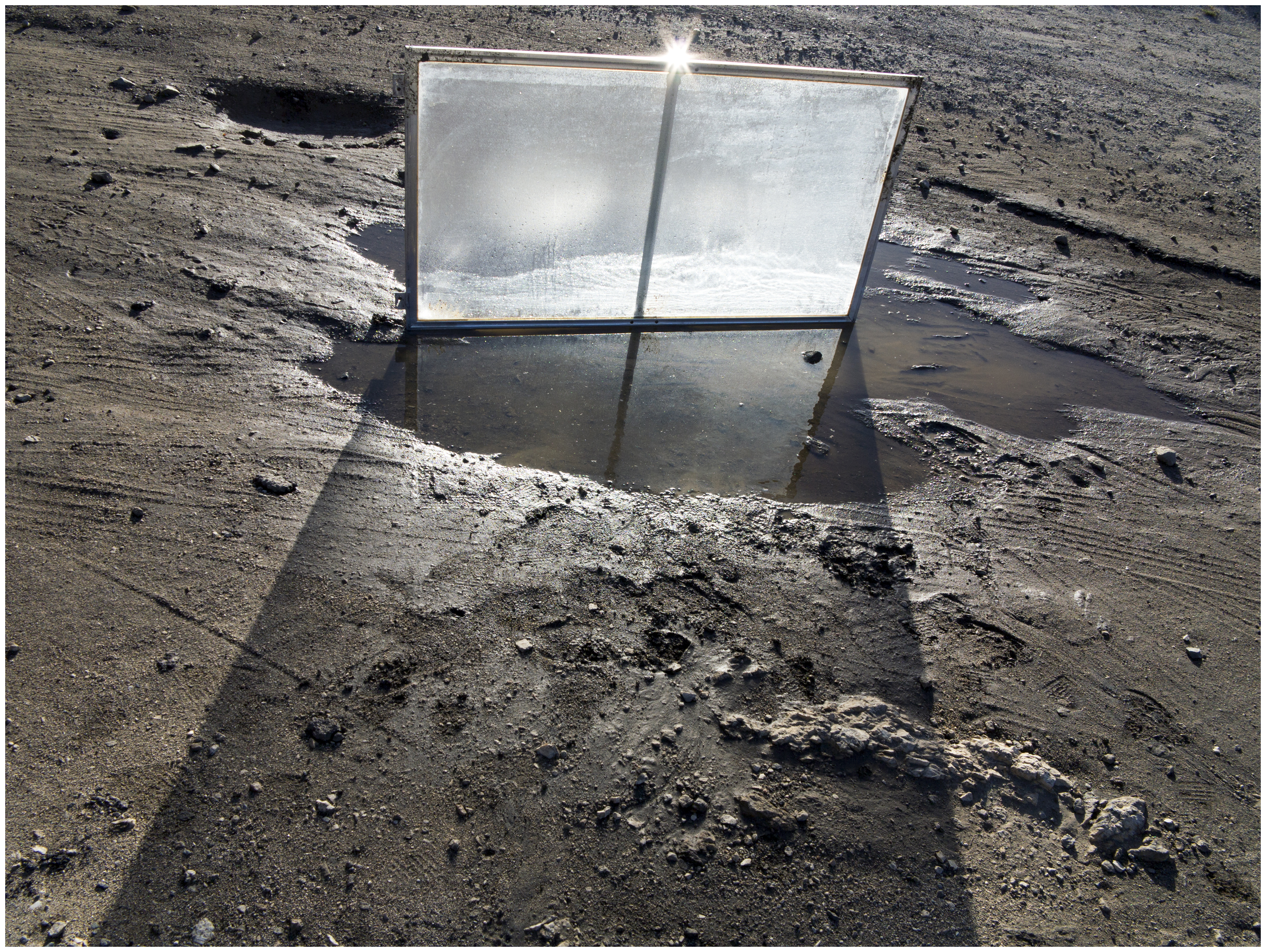 Most Dentists Fill Cavities Right Away, 2015Point-and-shoot image60.444 x 45.333 in.153.43 x 115.15 cm