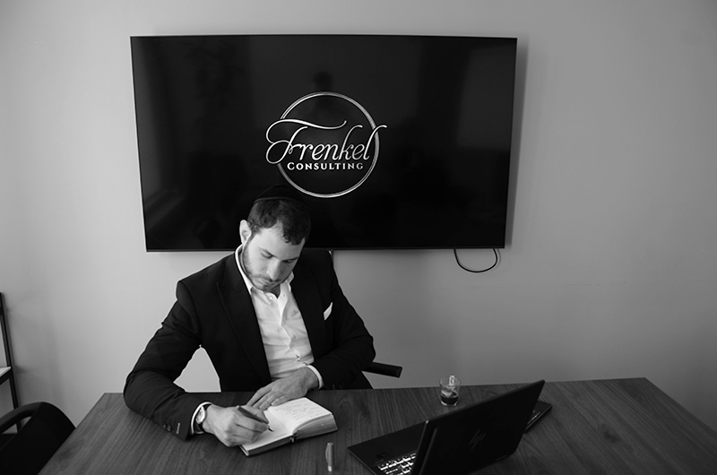 Die Version Davids, die nie nein sagt. Sie nimmt sich Zeit f&uuml;r jeden, h&ouml;rt zu, ber&auml;t und hilft, wann immer sie kann.