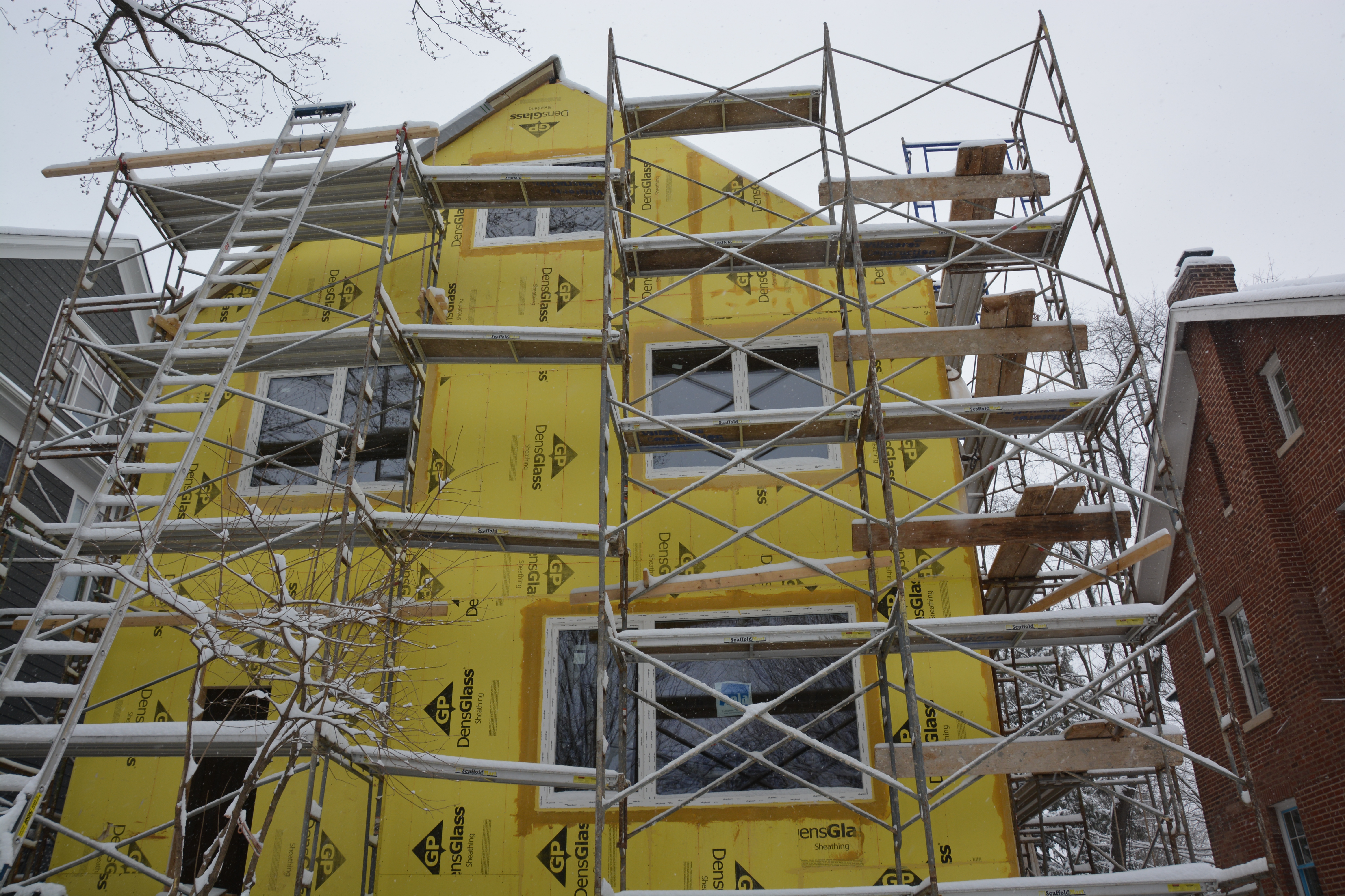 Construction image - sealing the windows