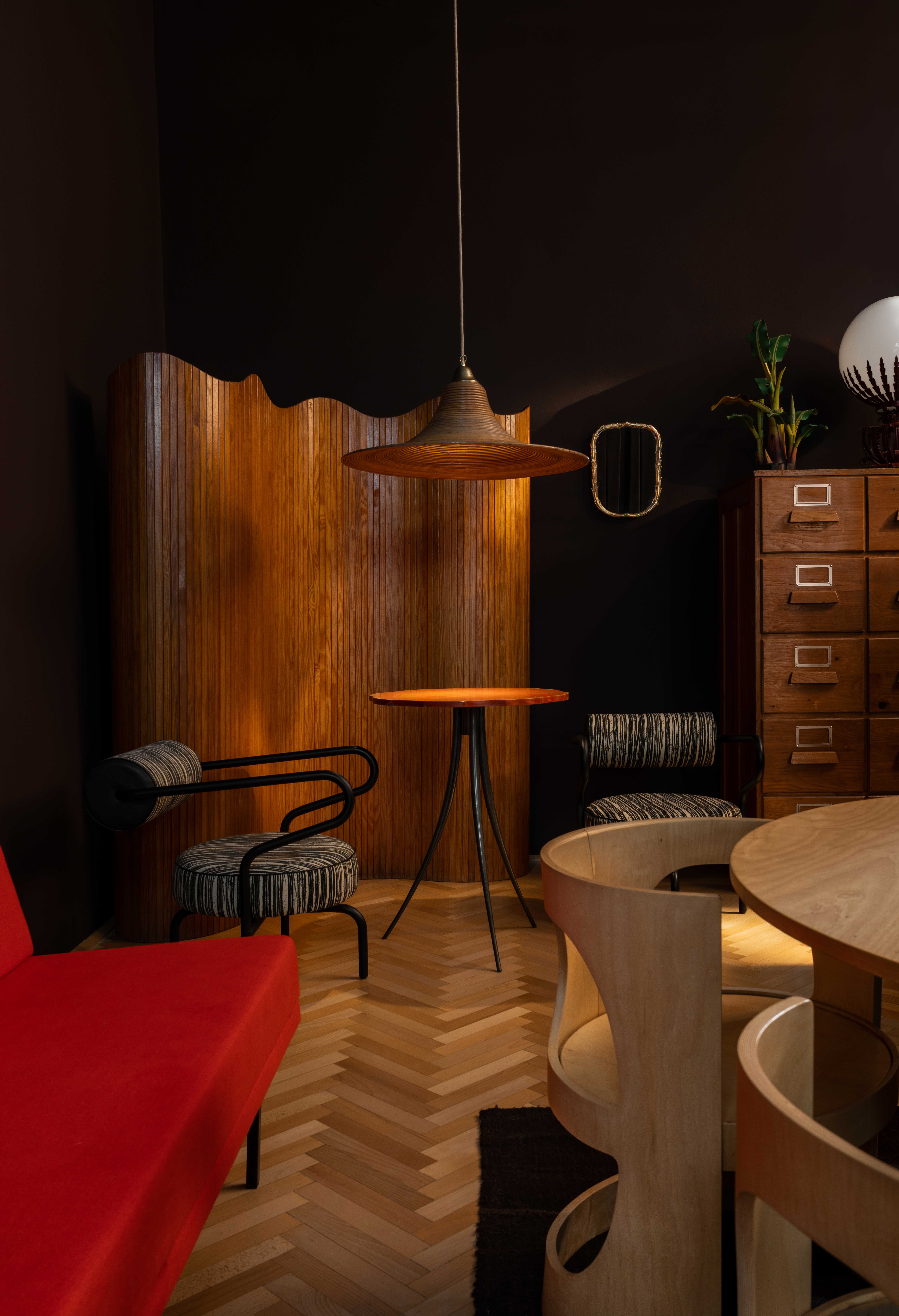 ATELIER KARASINSKI . ARCHIVE . VIENNA