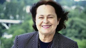 RECORD 8 PLANET KIRA