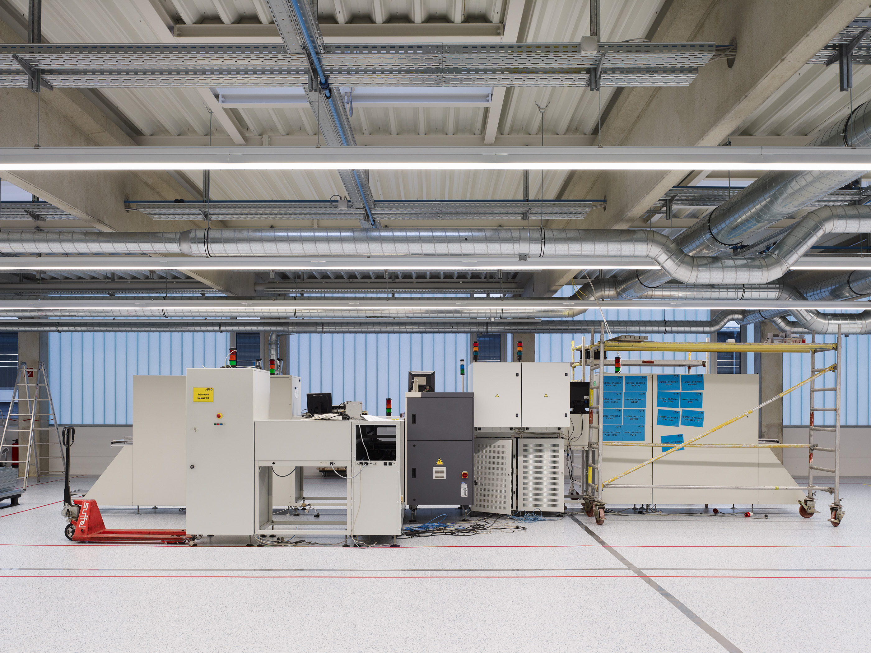 Produktionshalle Sero Rohrbach. Kunde: m_architekten.