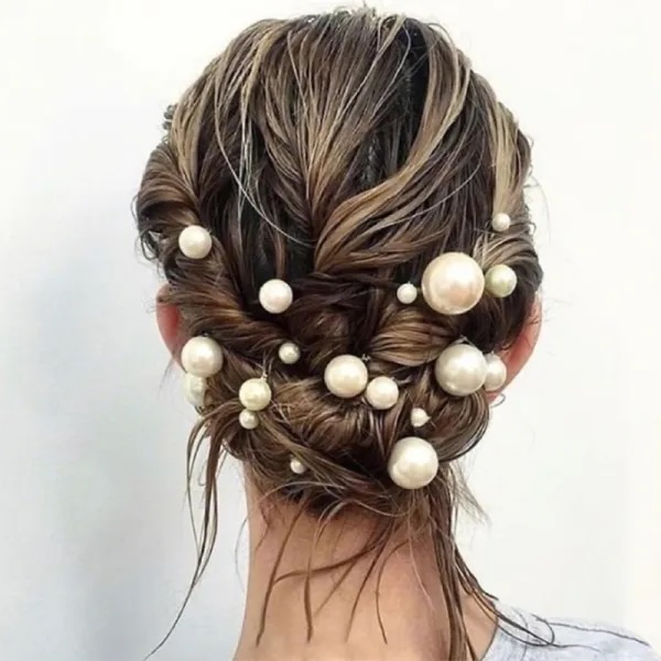 Veaul, hair accessory
