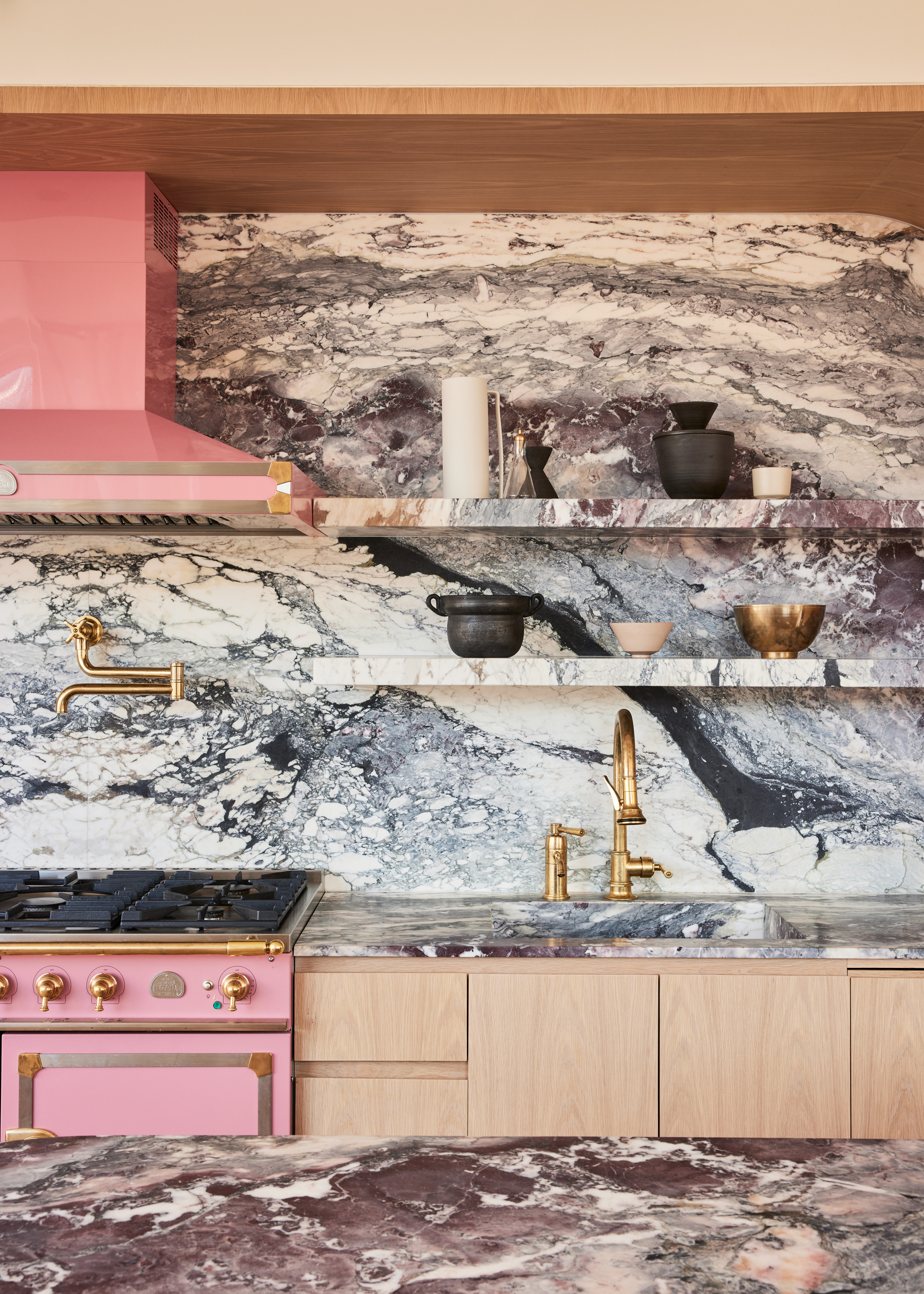 With Pink and Marble Flourishes, This New York Pad Is a