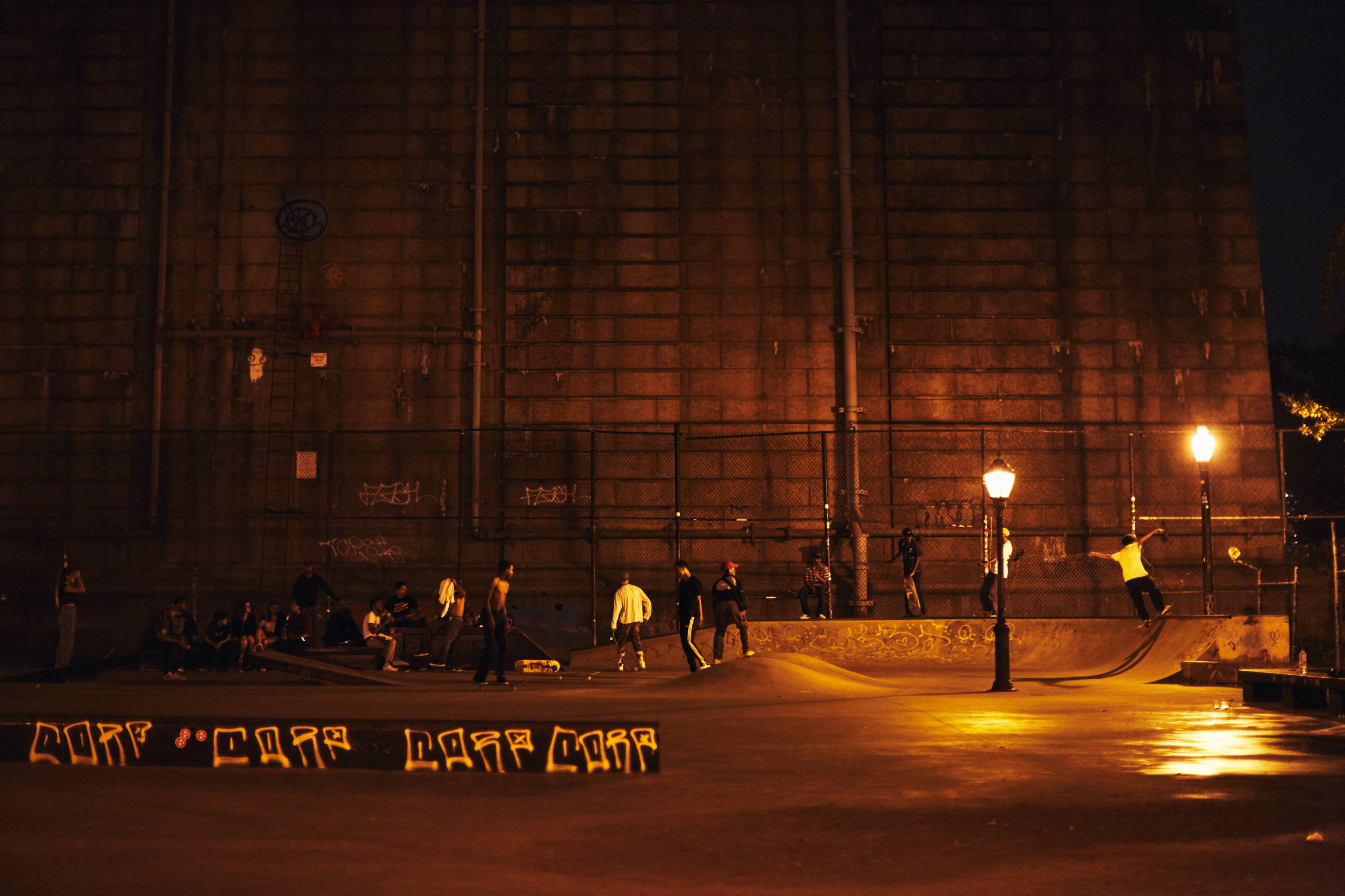 Documentary and portrait photography project about LES Skatepark in New York City, by Irish photographer Alex Sheridan. Capturing the raw and gritty beauty of the skatepark and its community, this photography showcases the passion and dedication of the skateboarders who call LES their home. From intense action shots to intimate portraits, this project is a celebration of the skatepark and its culture