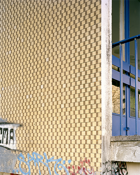 BERLIN 017-2012 Edition: 3 numbered copies + 2 AP Inkjet print pigmentaries Fine Art 120 x100 cm.