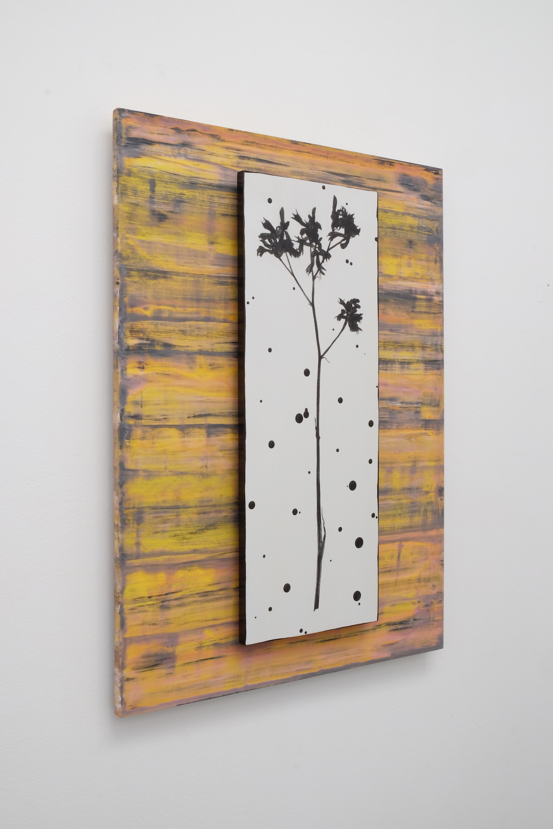 Untitled 2018, acrylic and alkyd on panel, 55 x 40 cm, collection Ministry of Foreign Affairs of the Netherlands