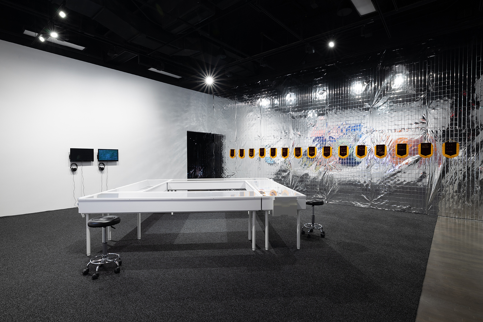 siren eun young jung. The Yeoseong Gukgeuk Project: Hijack the Gender!, Leonard & Bina Ellen Gallery (MOMENTA 2023). Photo : Mike Patten.