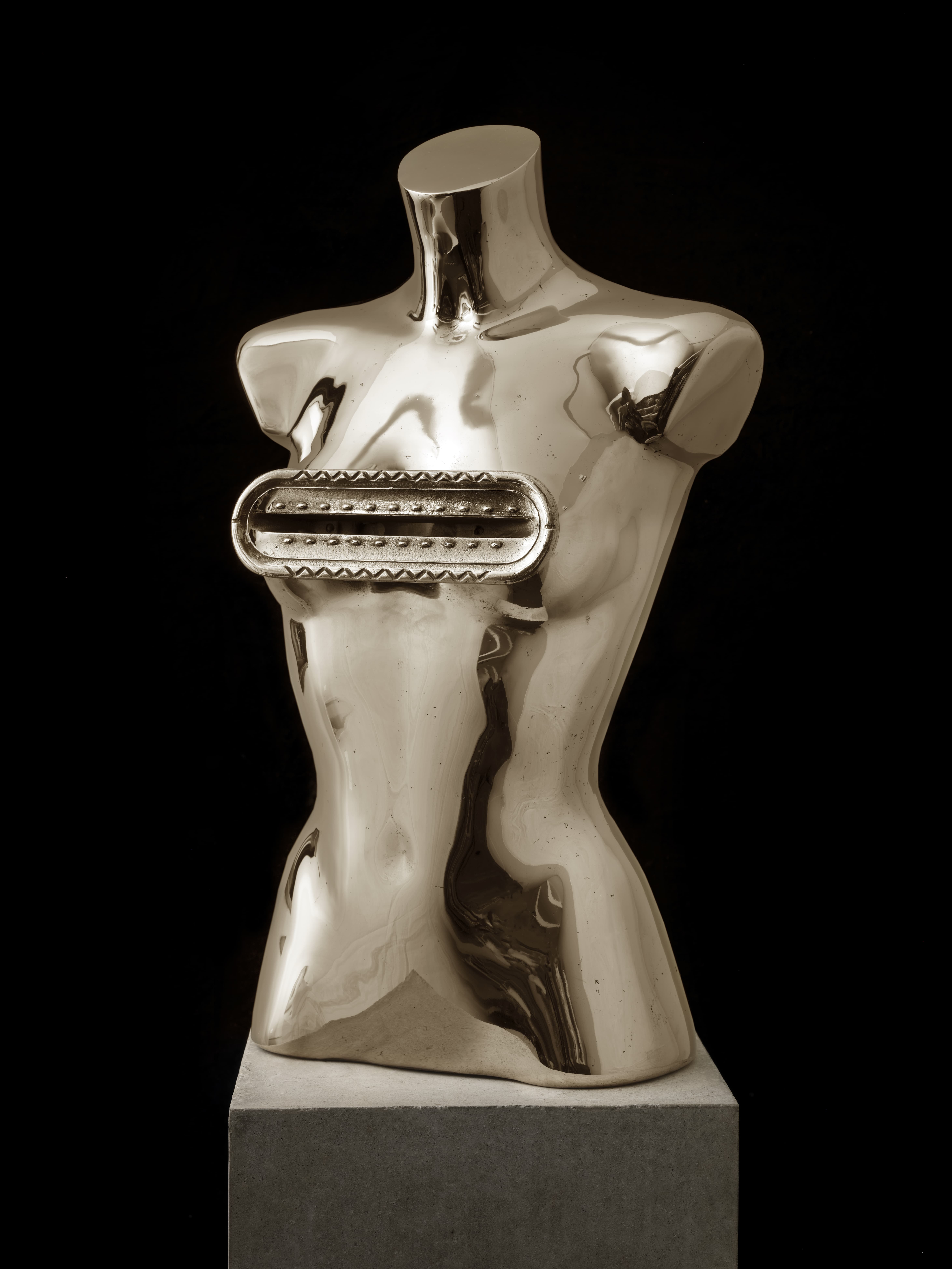 SIPHON 2021 Bronze H60 W29 D21