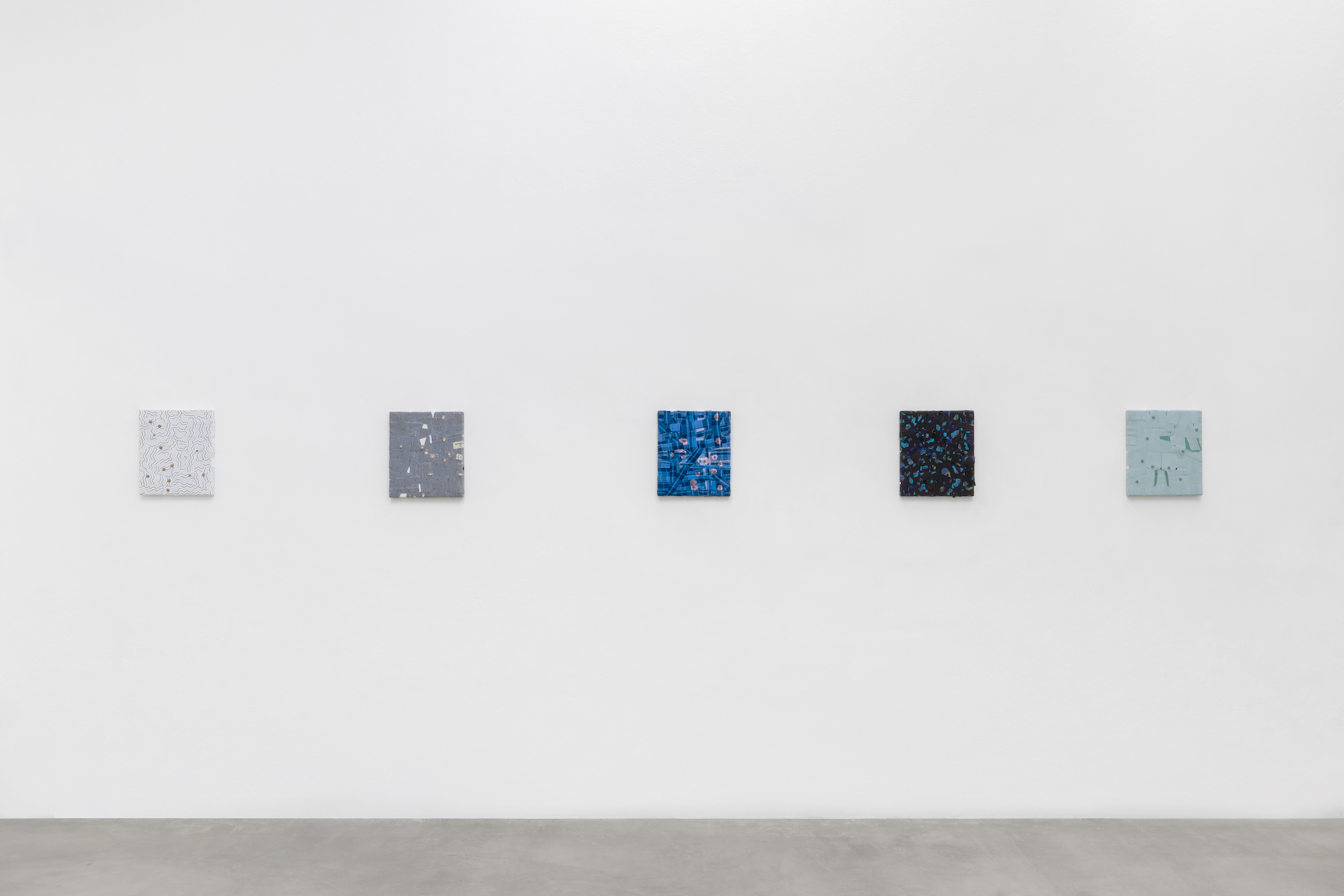 ’Enviesado’ (Installation View, detail), 2025. Massapê Projects, São Paulo - Brasil