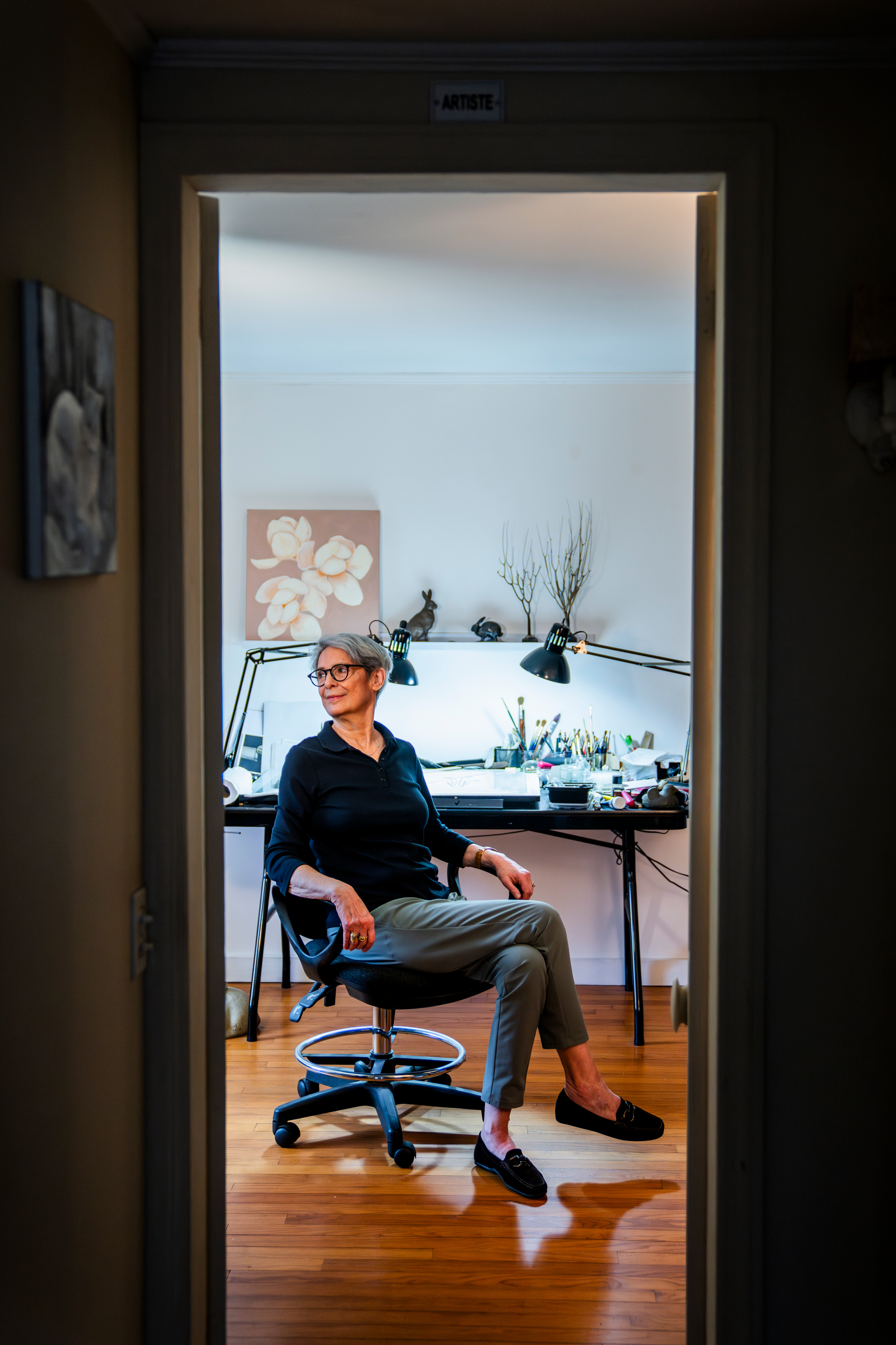 Heather Sandifer in her art studio. Empty-nesters are staying put rather than downsizing. (The Wall Street Journal)