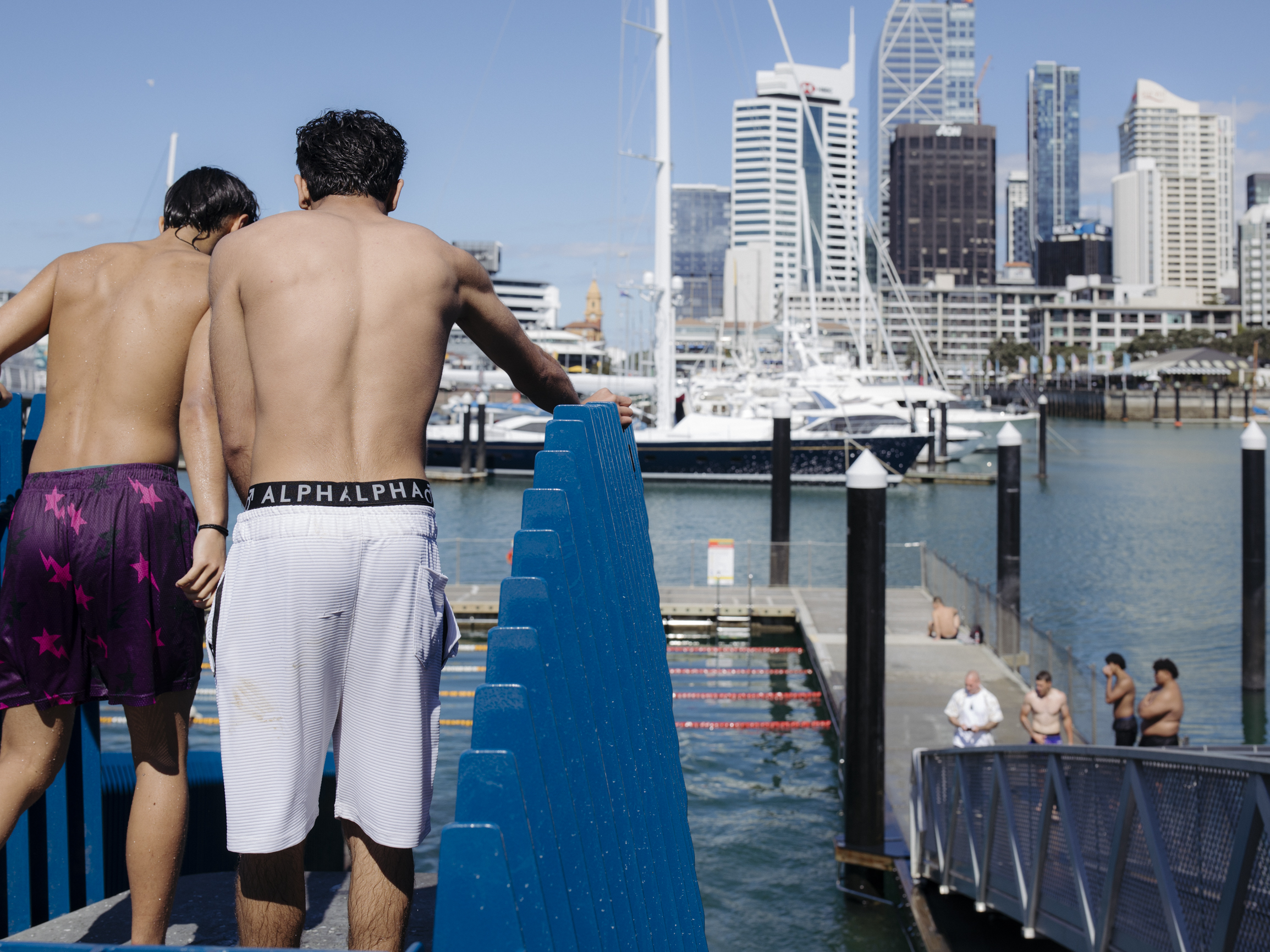 Swimmers, Karanga Plaza
