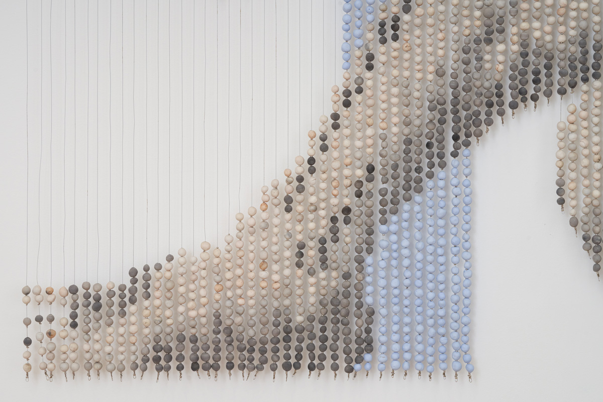 Zoë Paul, Untitled (white clay), detail (2019) | Ceramic and porcelain beads, brass, steel cable, silver, 240 x 206 x 2 cm