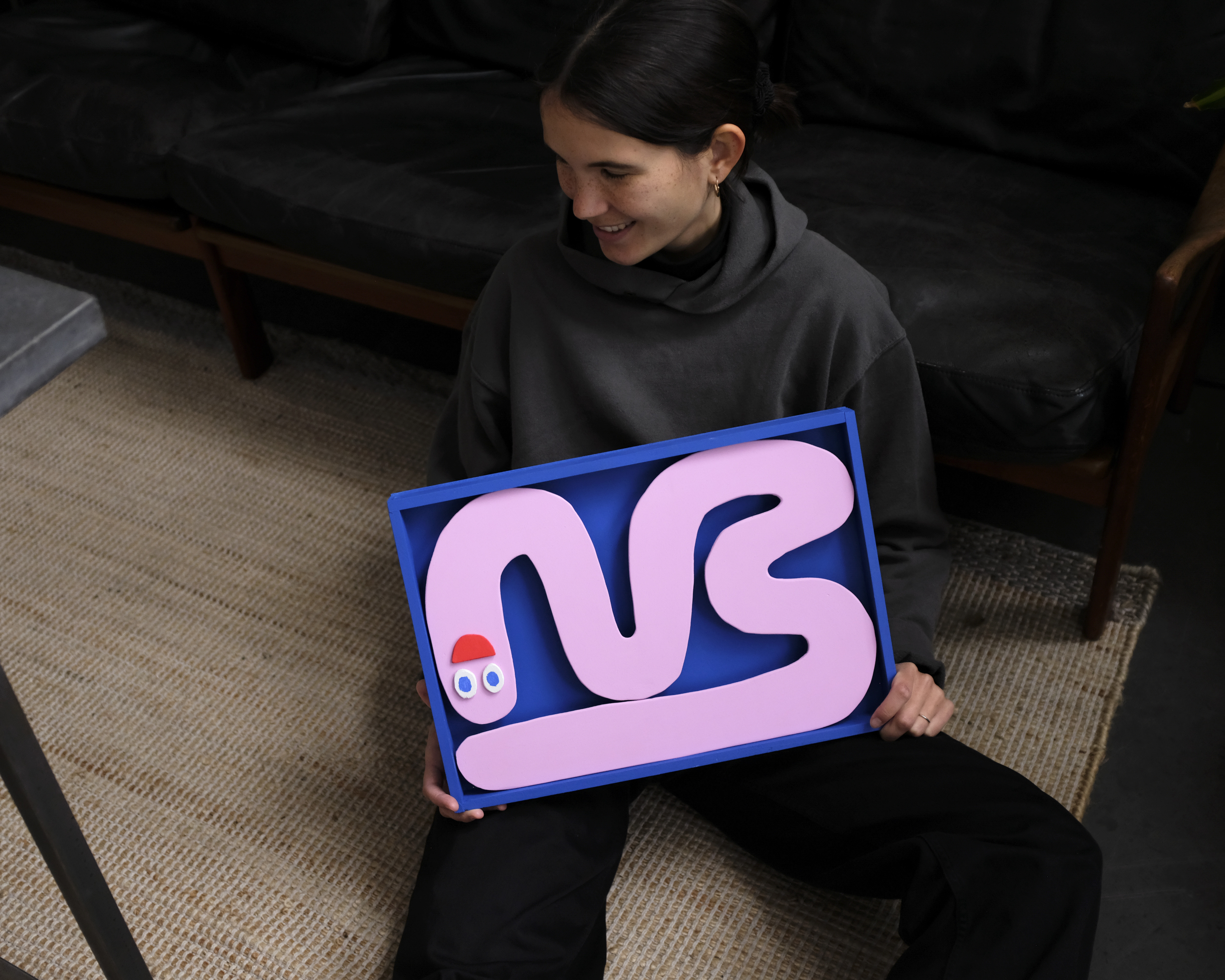 Box Wurm (2023), Acrylics on Wood, 29,5 x 42 x 3,5cm