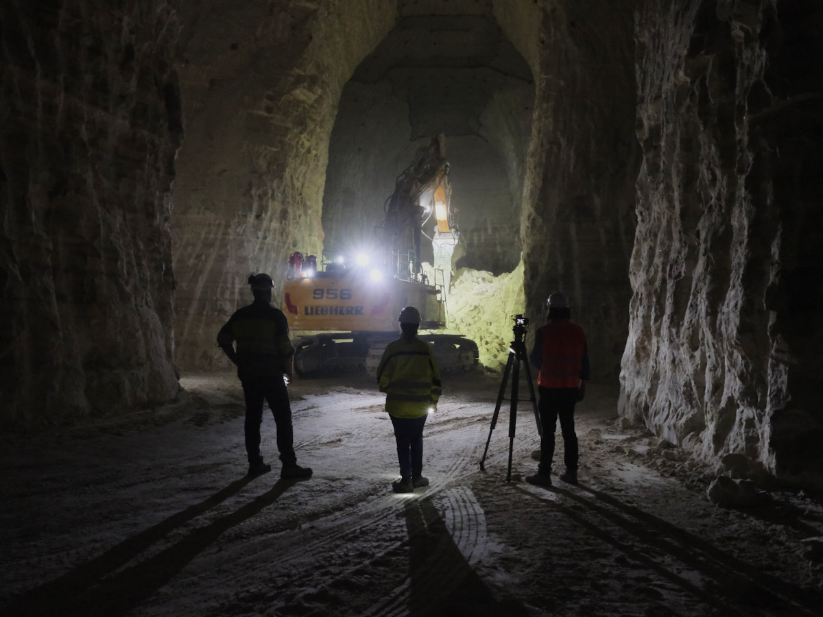 07.2021 Visite et tournage à la carrière souterraine de Bernouille, d'où sont extraites chaque année 500 000 tonnes de gypse.