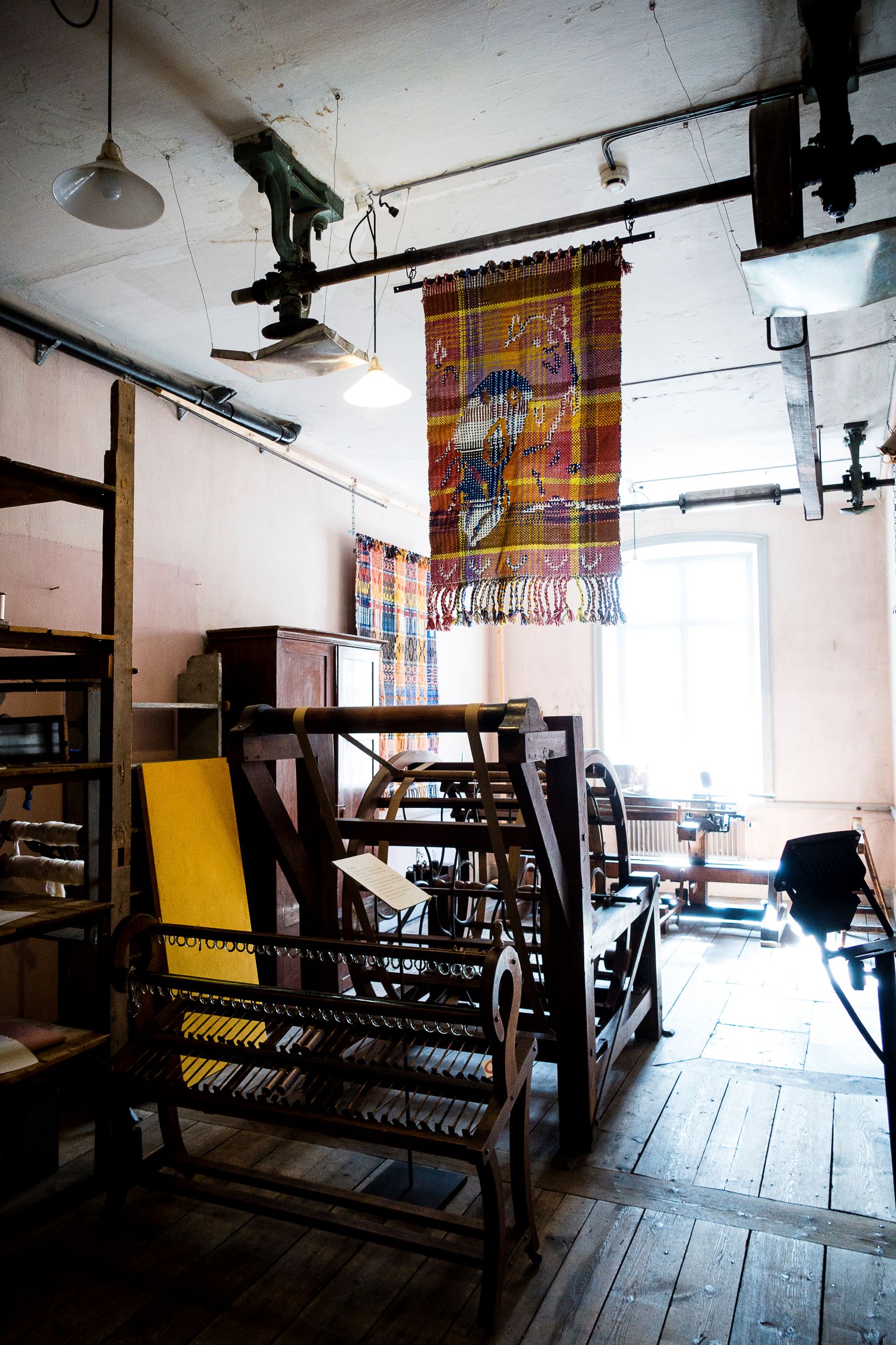 ”5 unga” Almgrens Sidenväveri, Stockholm 2016