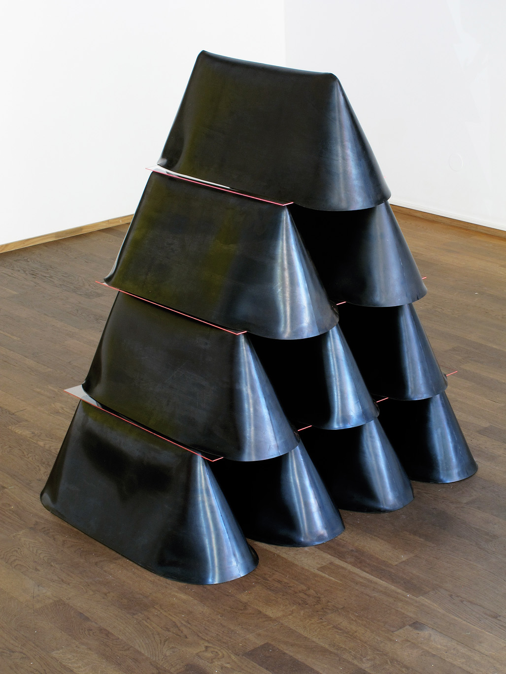 Angebot (Cape), 2021, Rubber, Glass, Acrylic, 110 x 100 x 70 cm